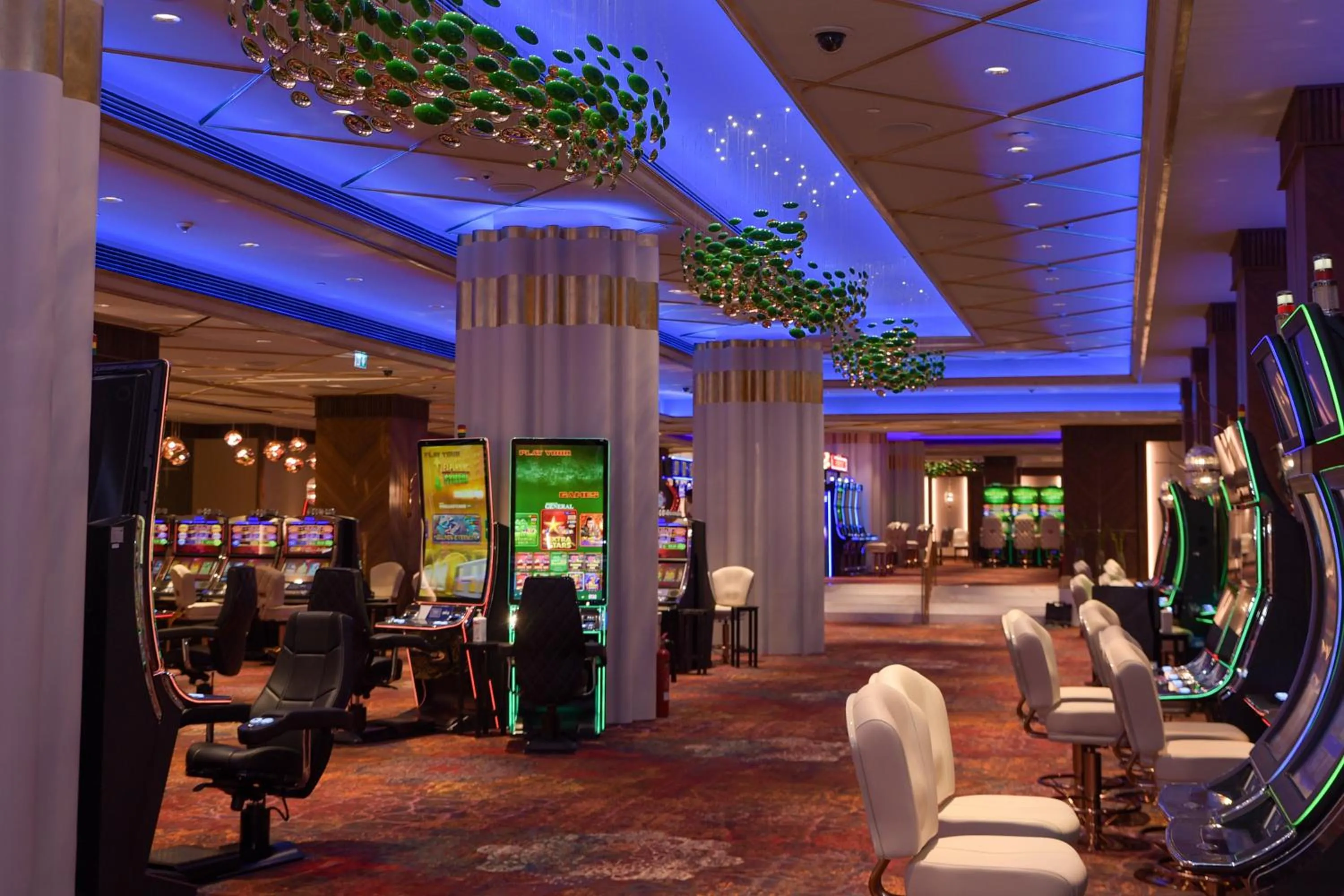 Night in Rocks Hotel & Casino