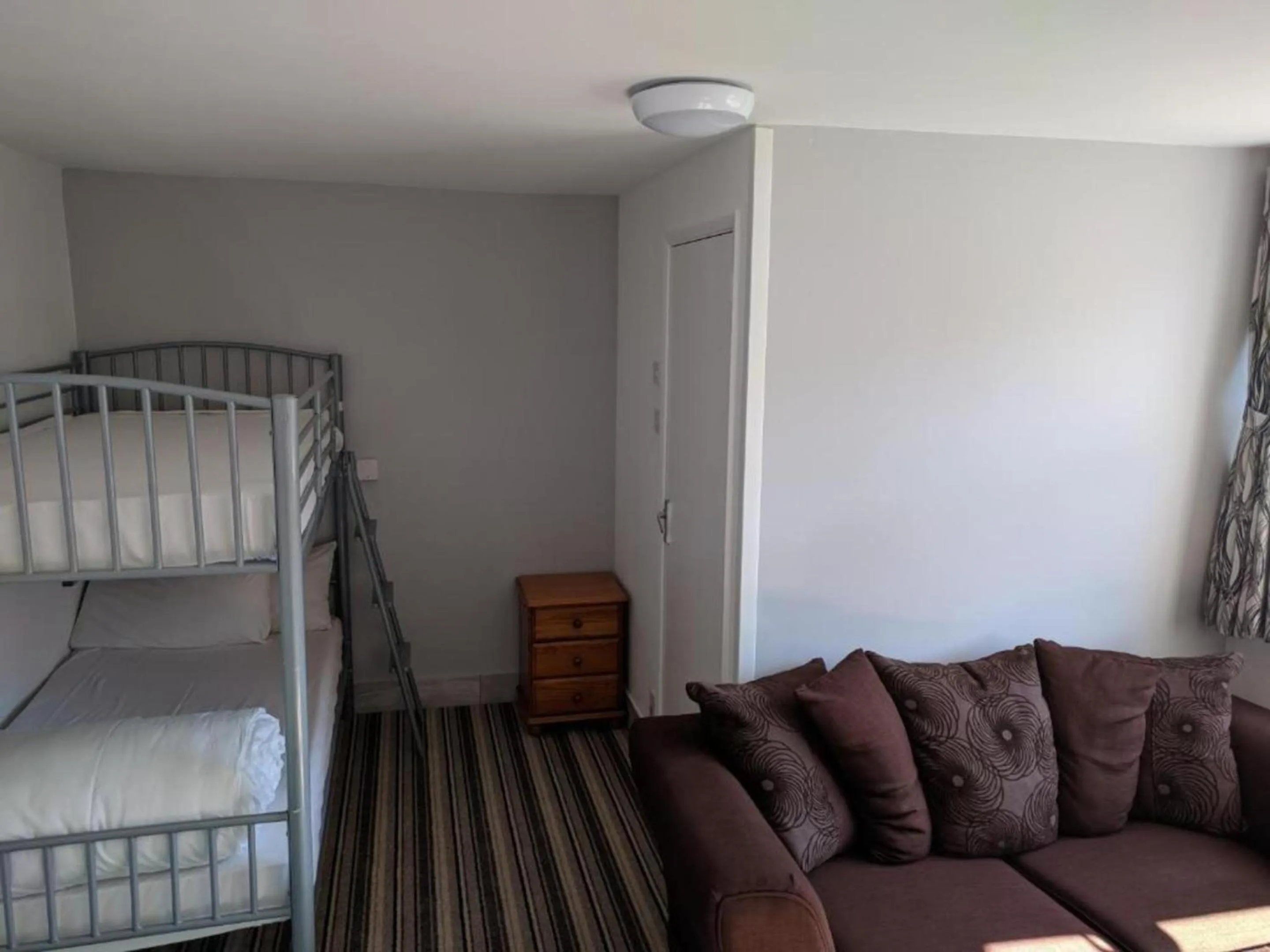 Bedroom, Bed in Mayfair Hotel - Isle Of Wight