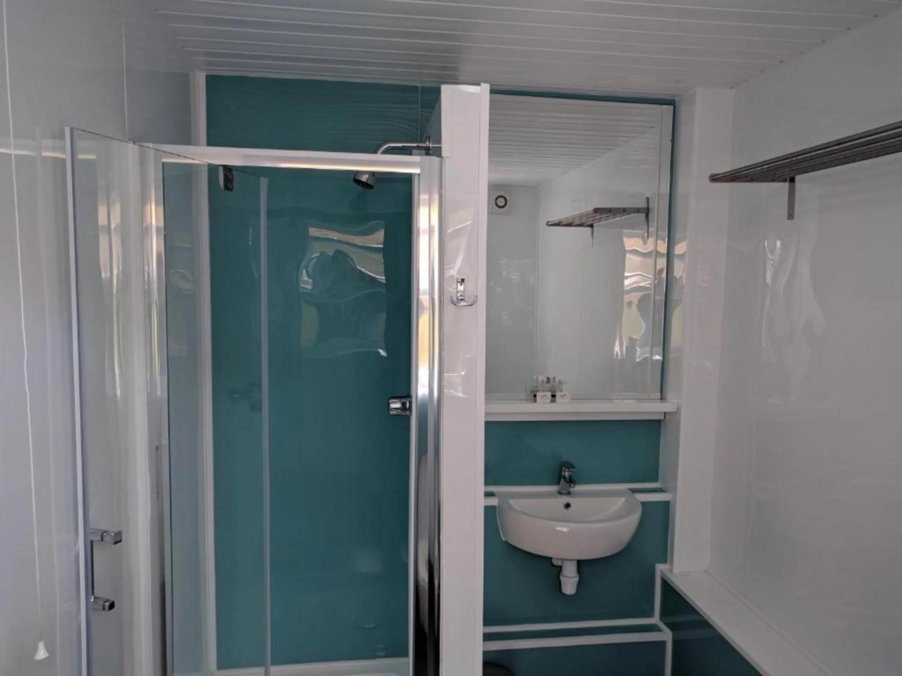 Bathroom in Mayfair Hotel - Isle Of Wight