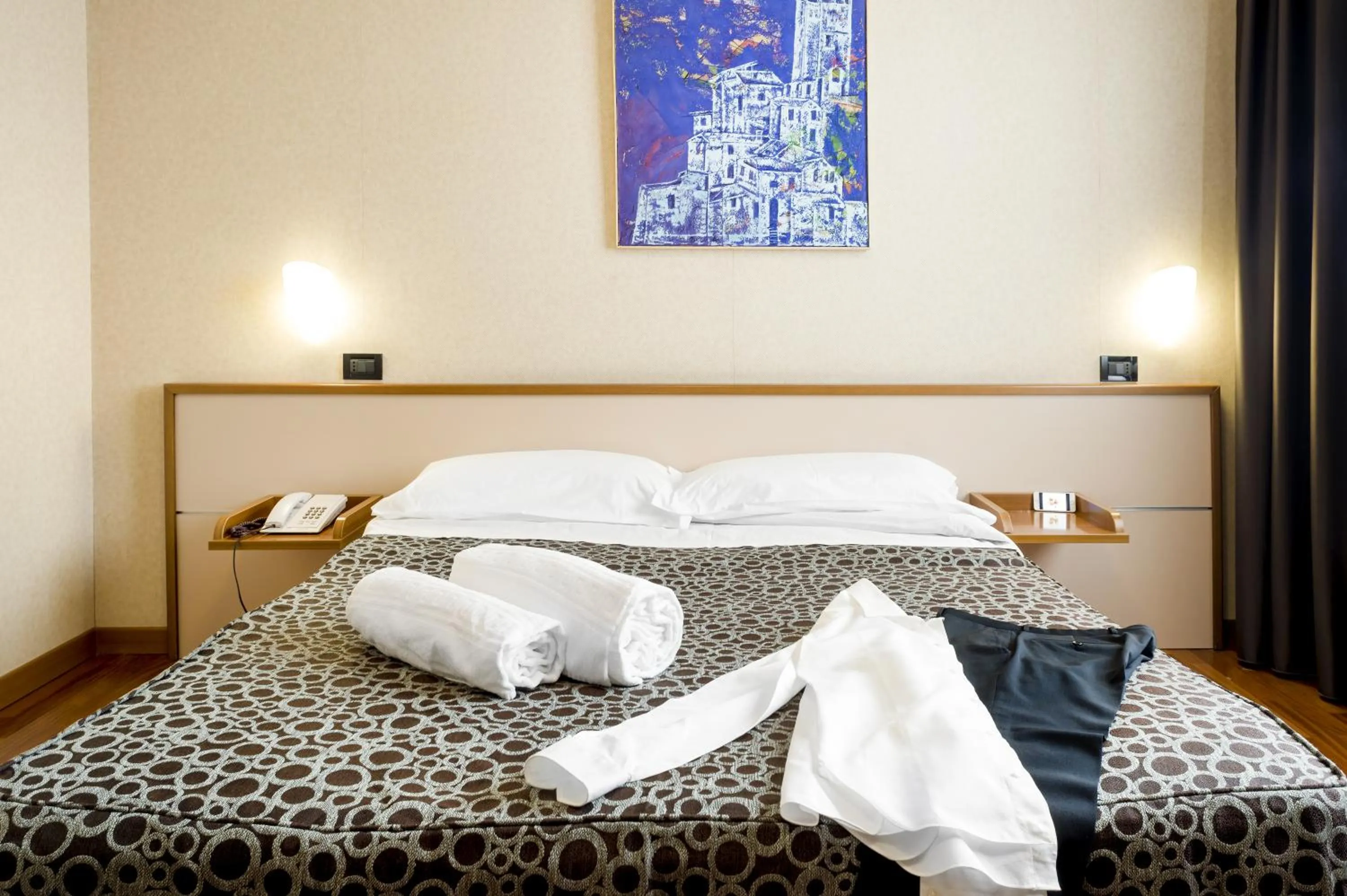 Bed in Hotel Ristorante Dragonara