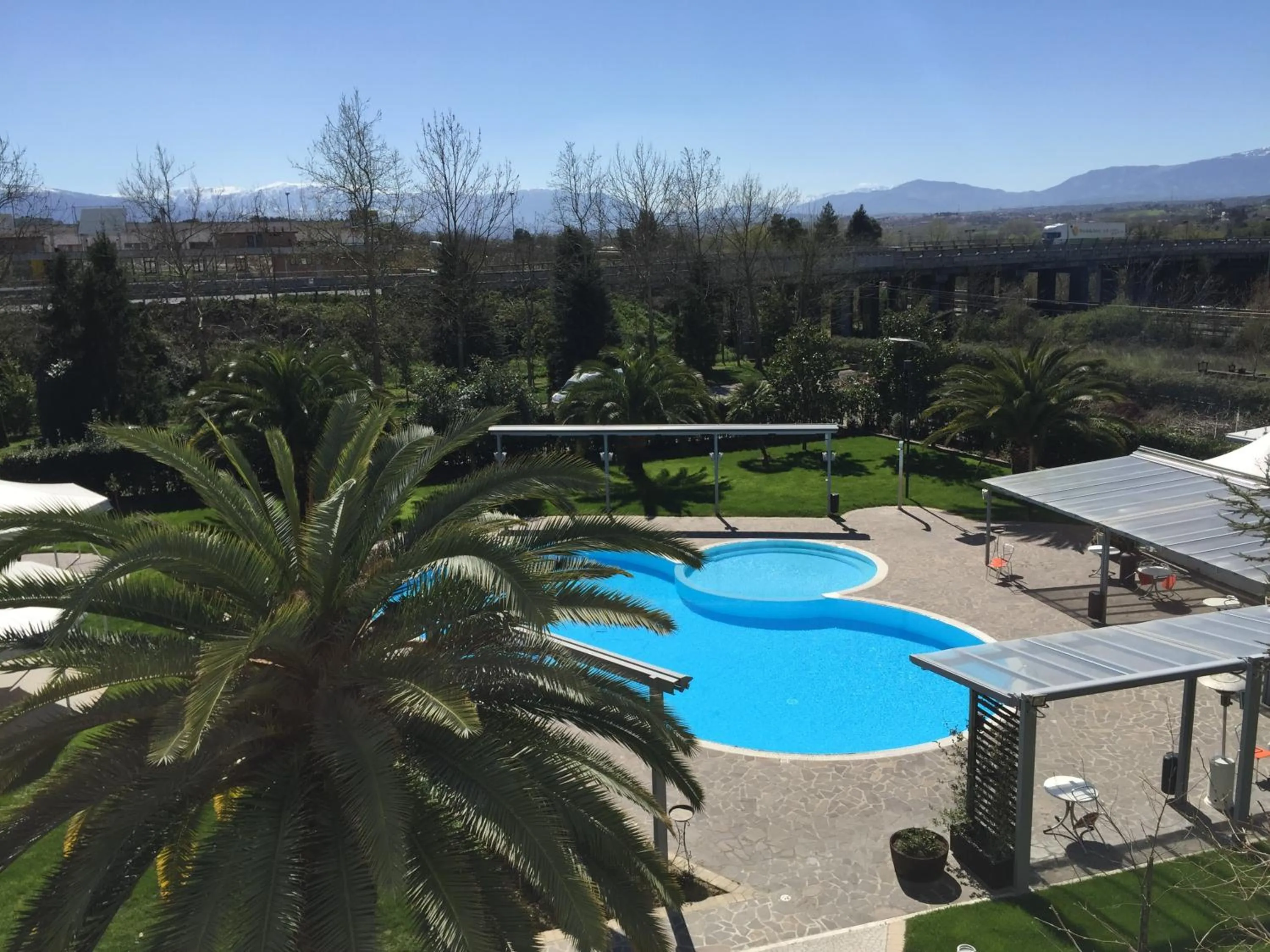 Day in Hotel Ristorante Dragonara