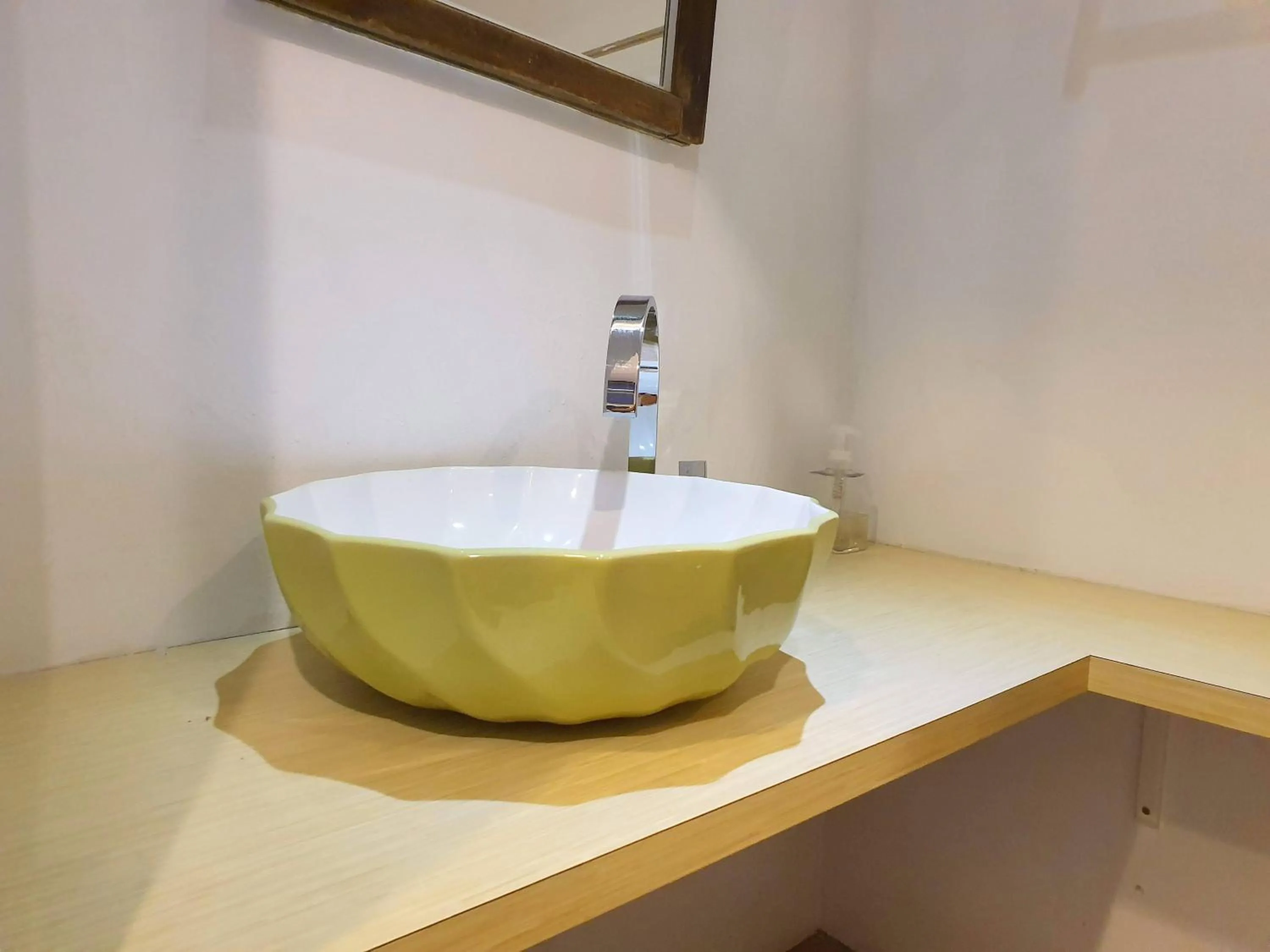 Bathroom in Honey House Tainan