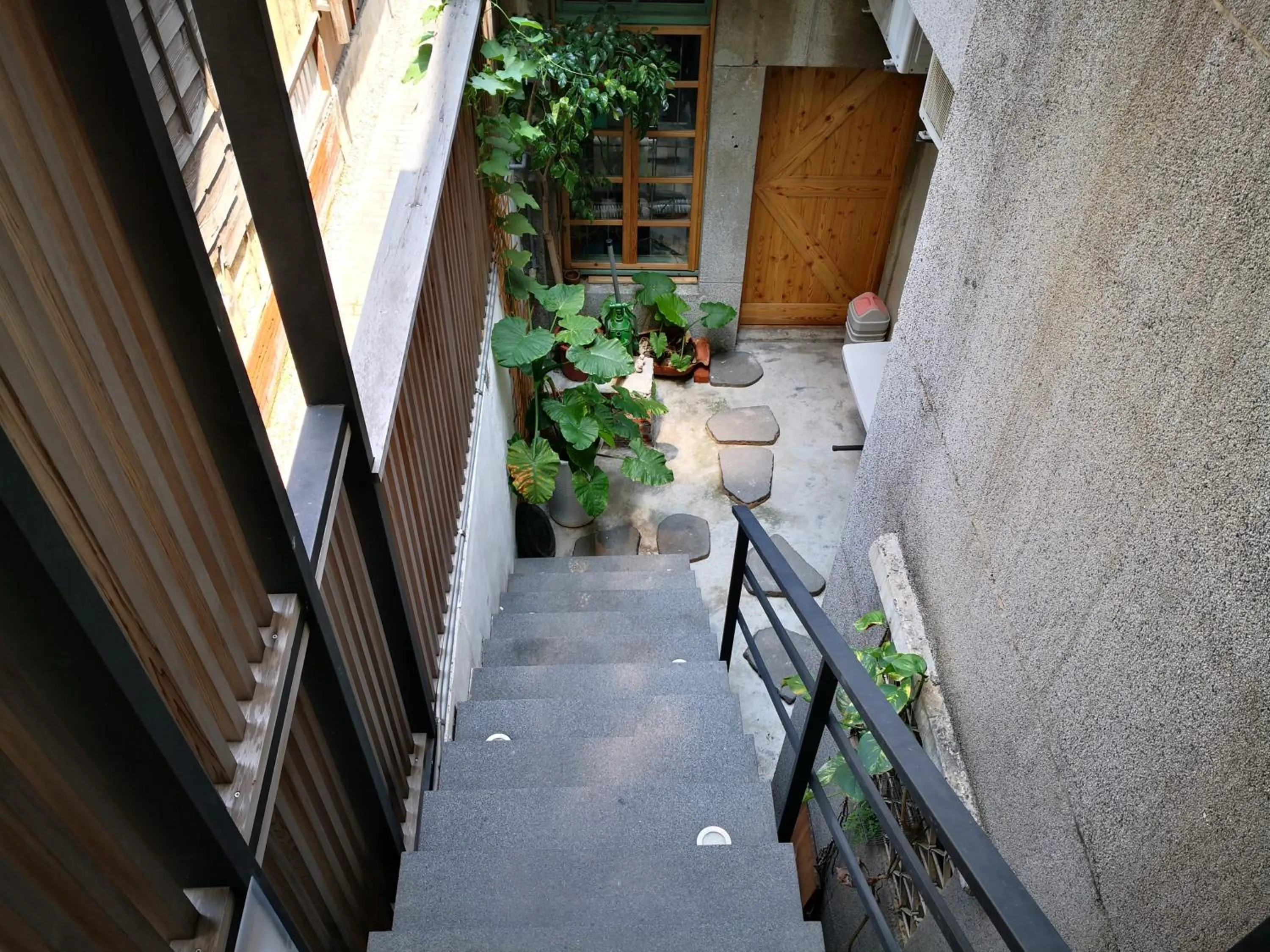 Patio in Honey House Tainan