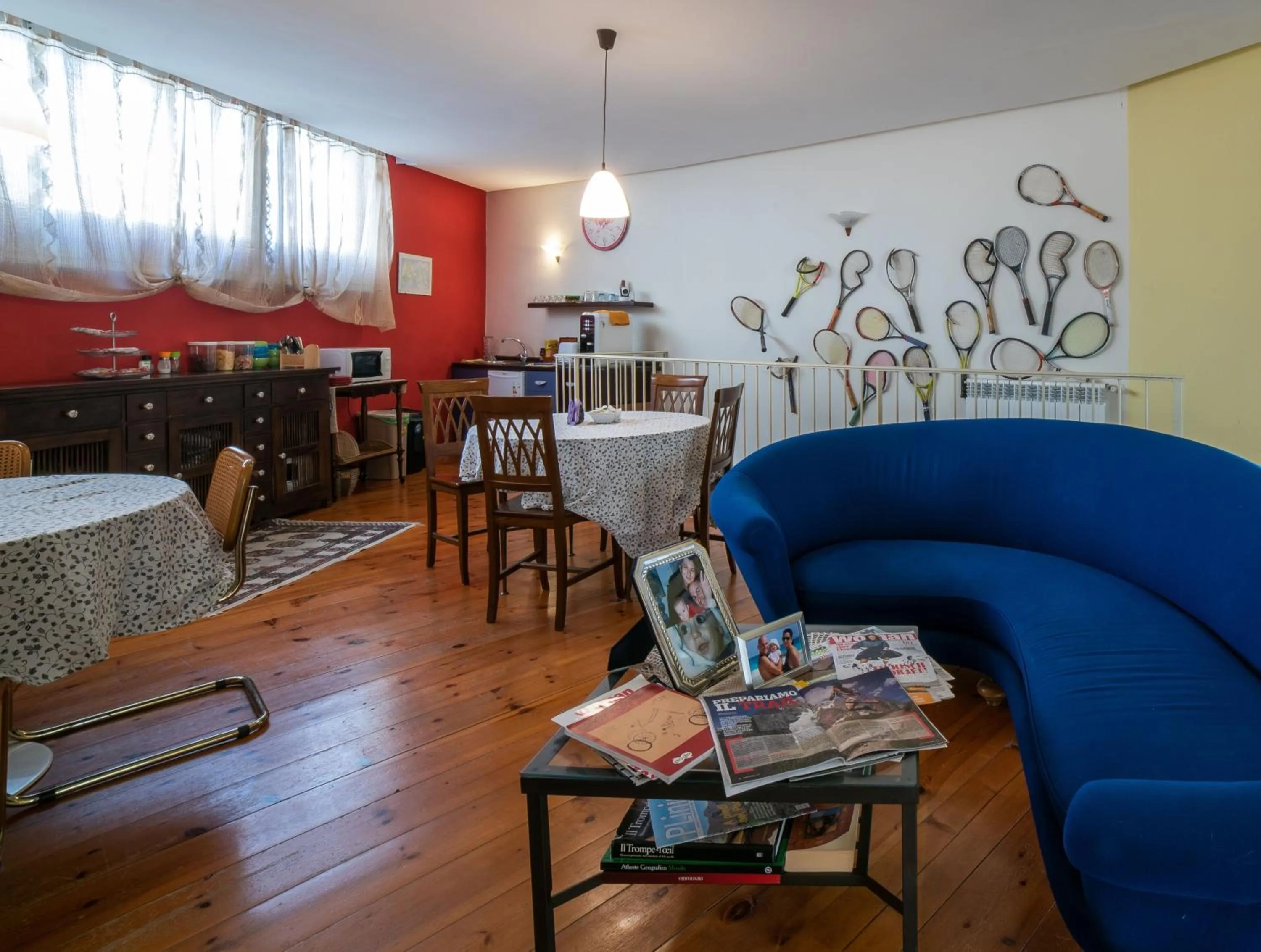 Communal lounge/ TV room in B&B Villa Patrizia