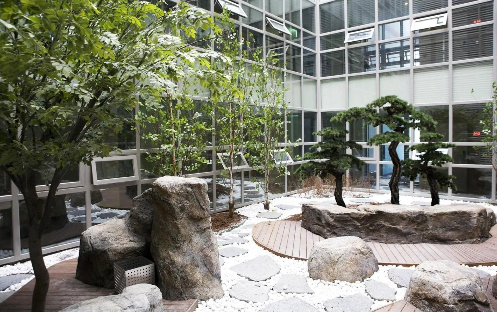 Garden in Benikea The Bliss Hotel