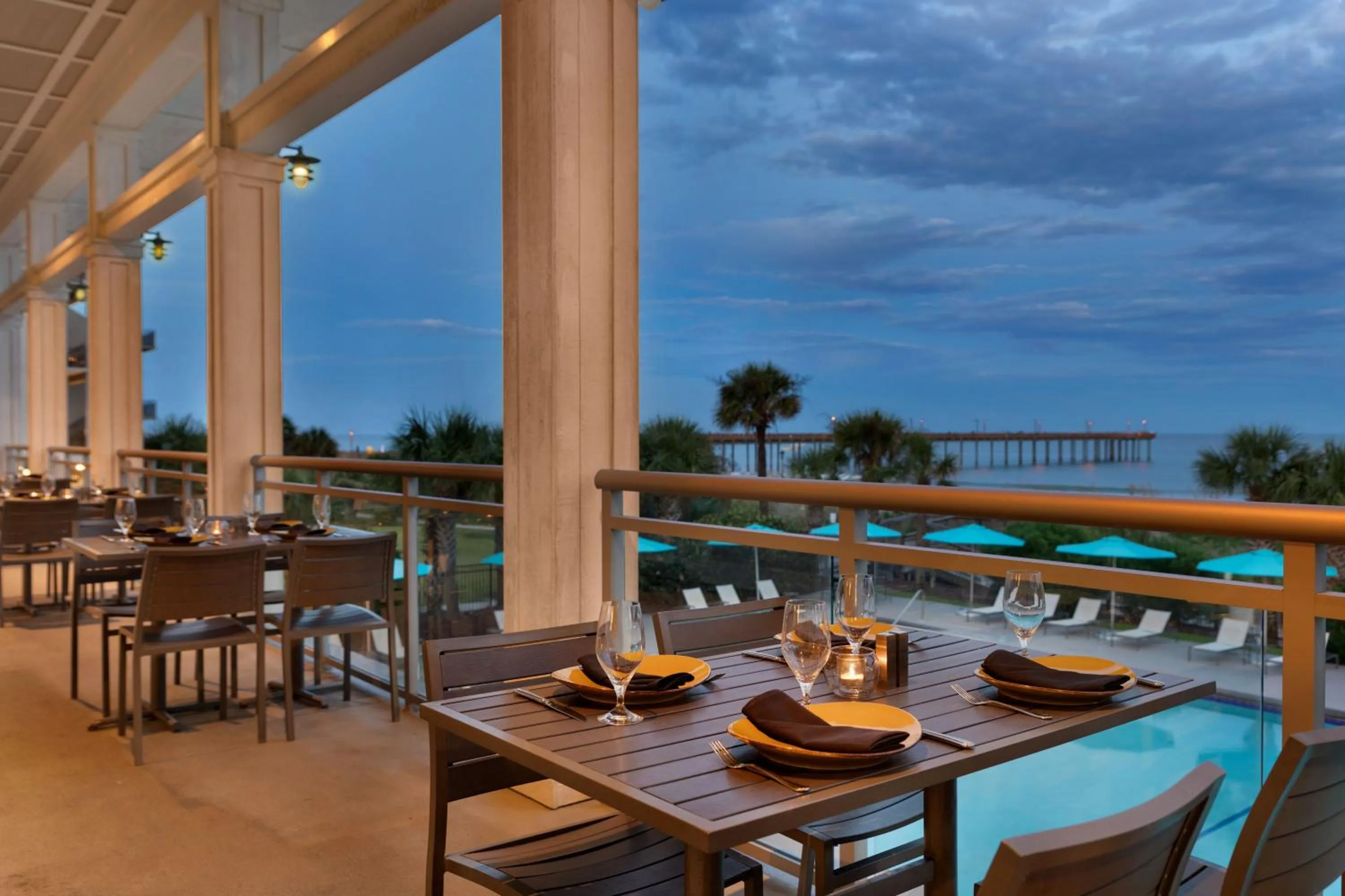 Restaurant/places to eat in DoubleTree Resort by Hilton Myrtle Beach Oceanfront