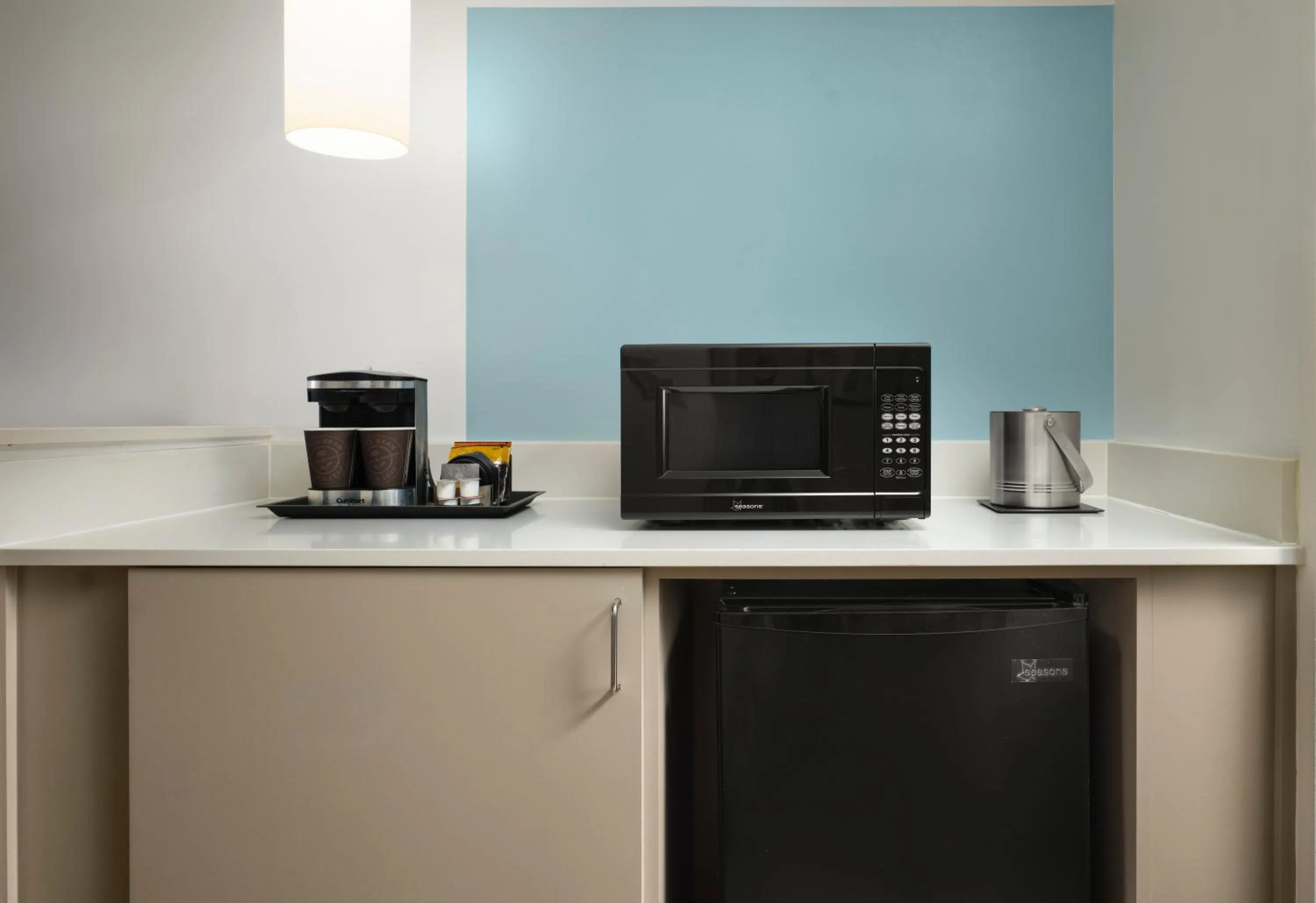 Coffee/tea facilities in DoubleTree Resort by Hilton Myrtle Beach Oceanfront