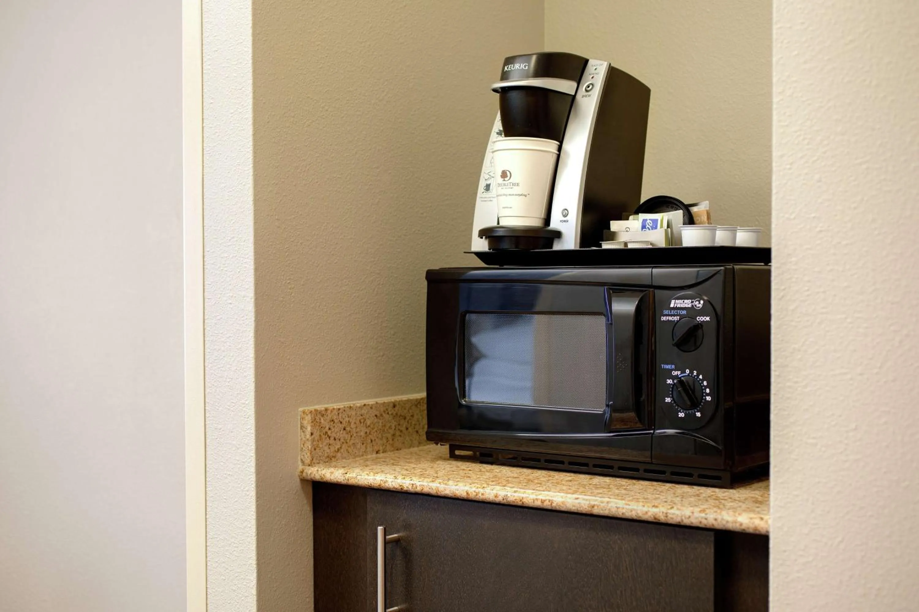 Bedroom in DoubleTree Richmond Airport