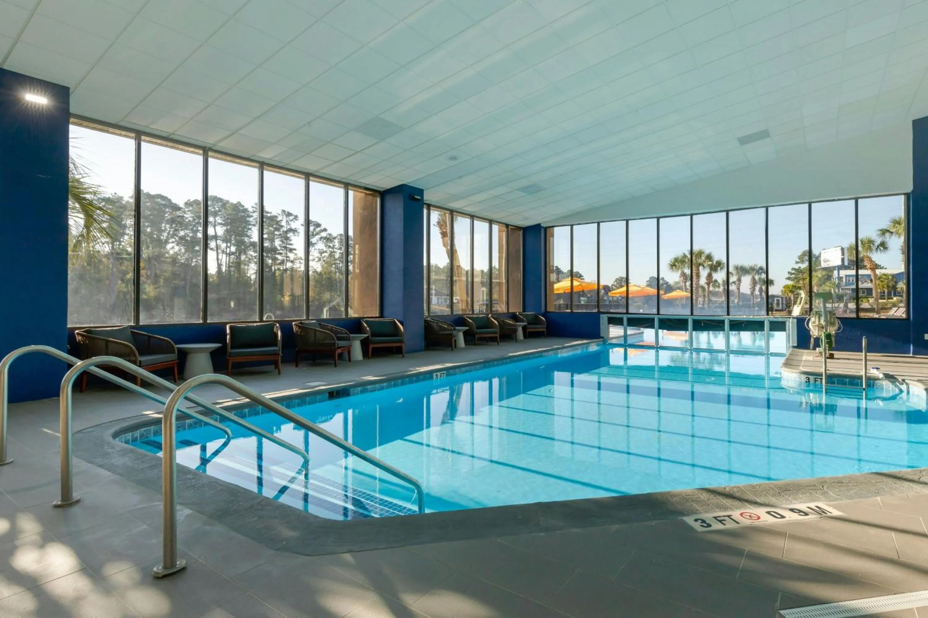 Swimming pool in Four Points by Sheraton Myrtle Beach