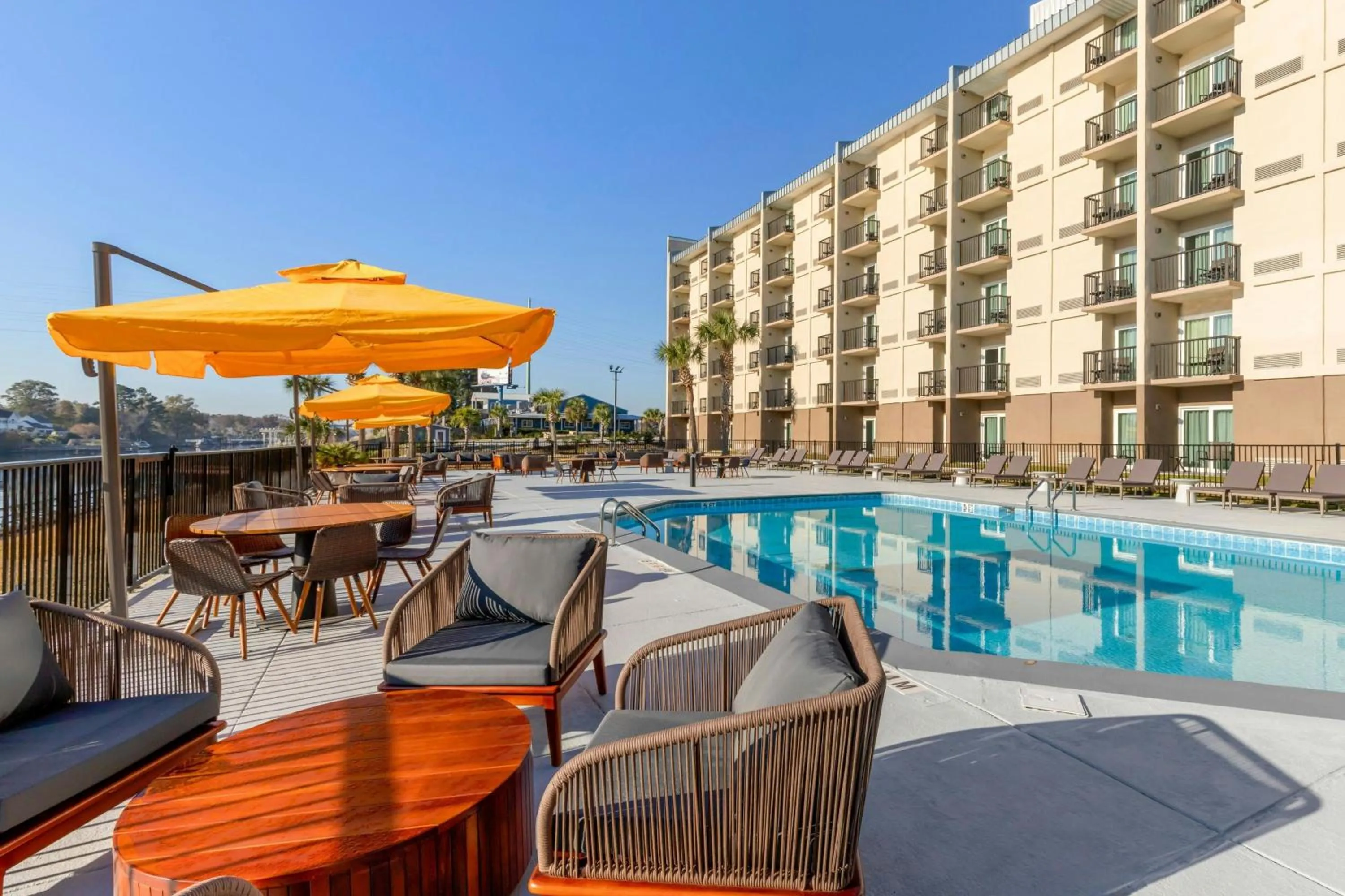 Swimming pool in Four Points by Sheraton Myrtle Beach
