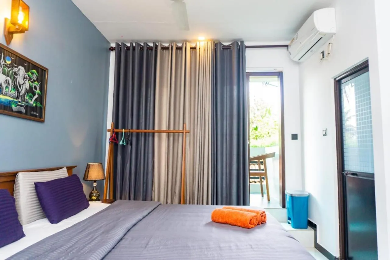 Bed in Surf Lavender