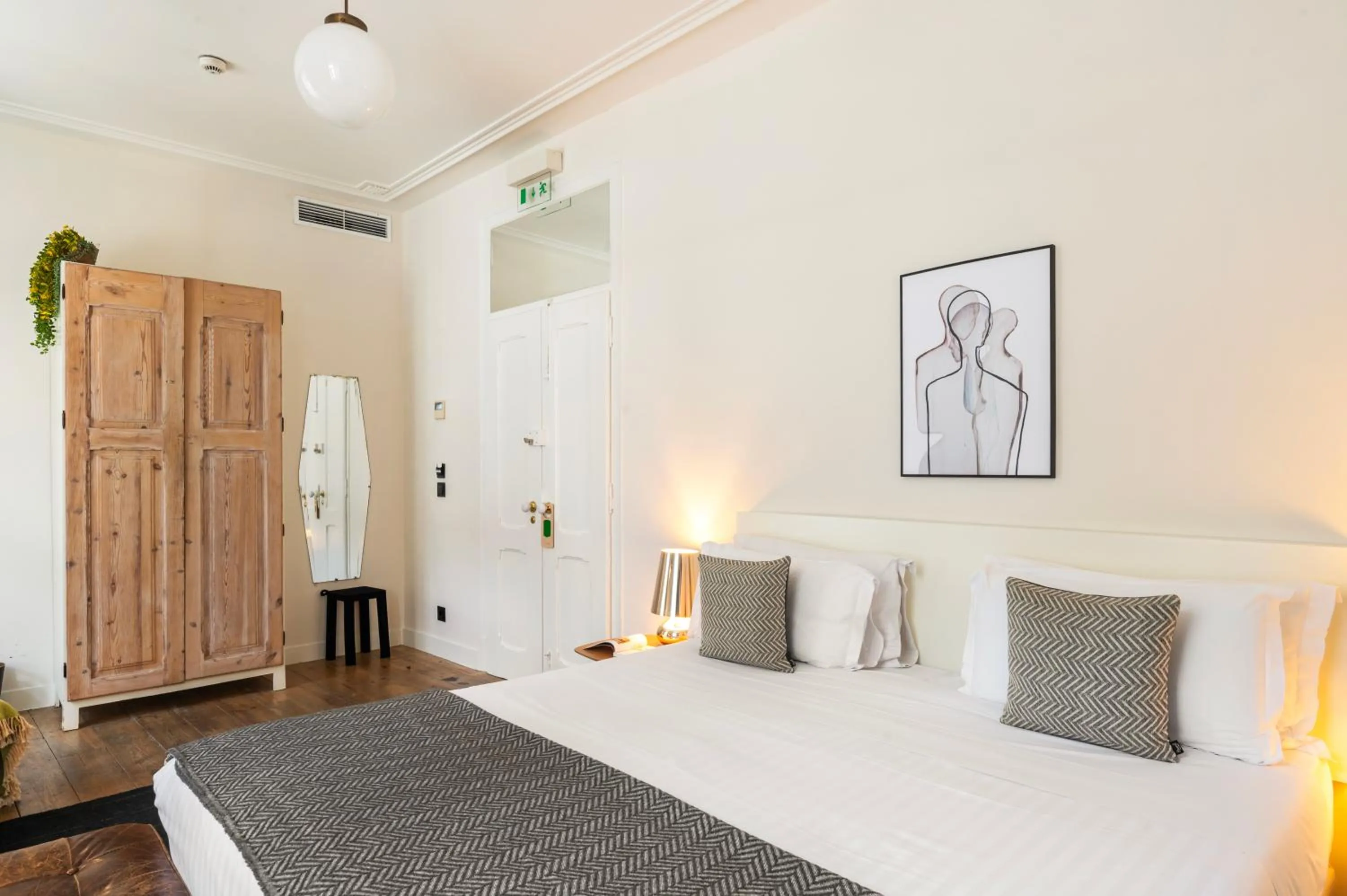 Decorative detail, Bed in Casa das Janelas com Vista