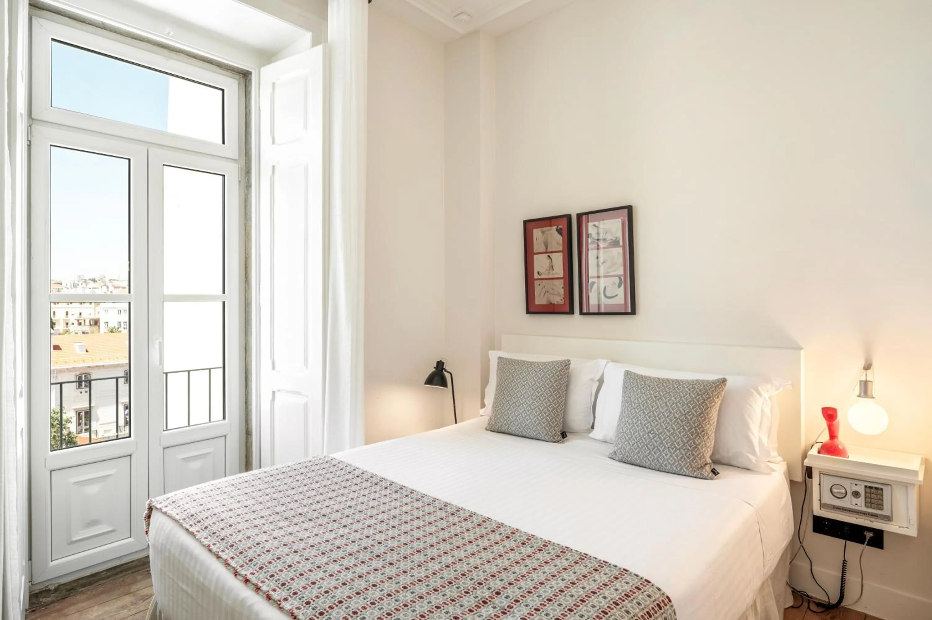 Decorative detail, Bed in Casa das Janelas com Vista