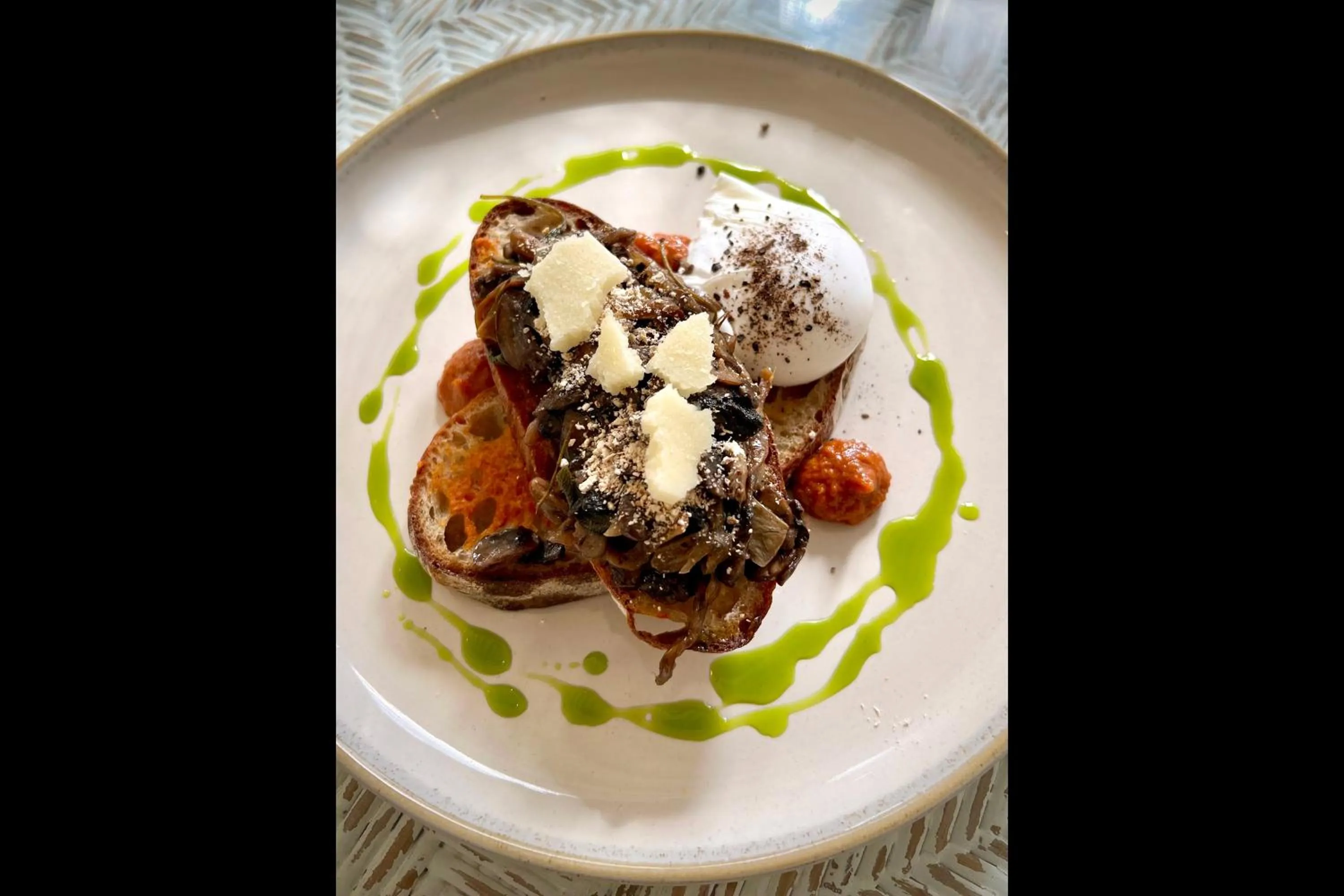 Breakfast in Rascals Hotel - Adults Only