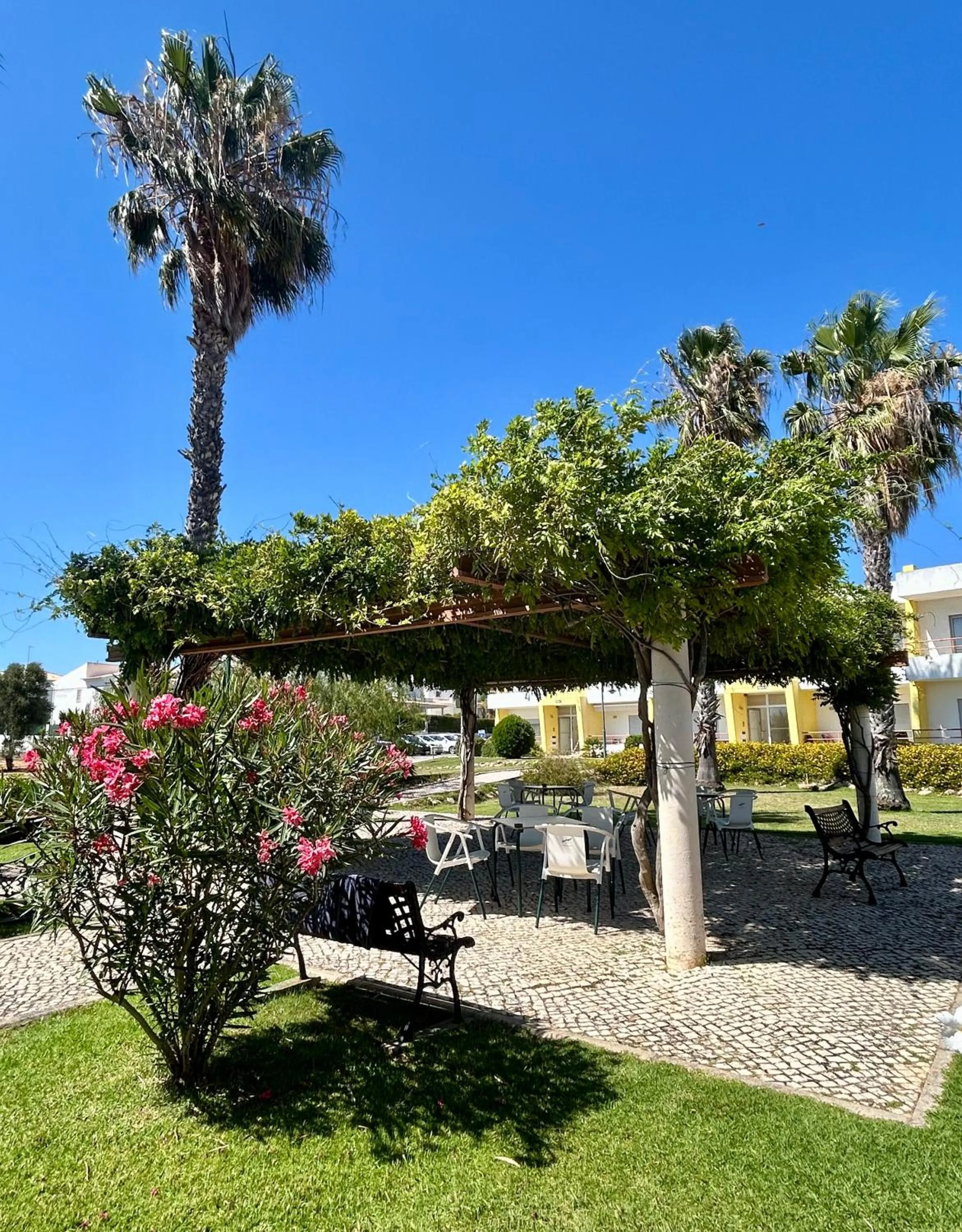 Apartamentos Santa Teresinha