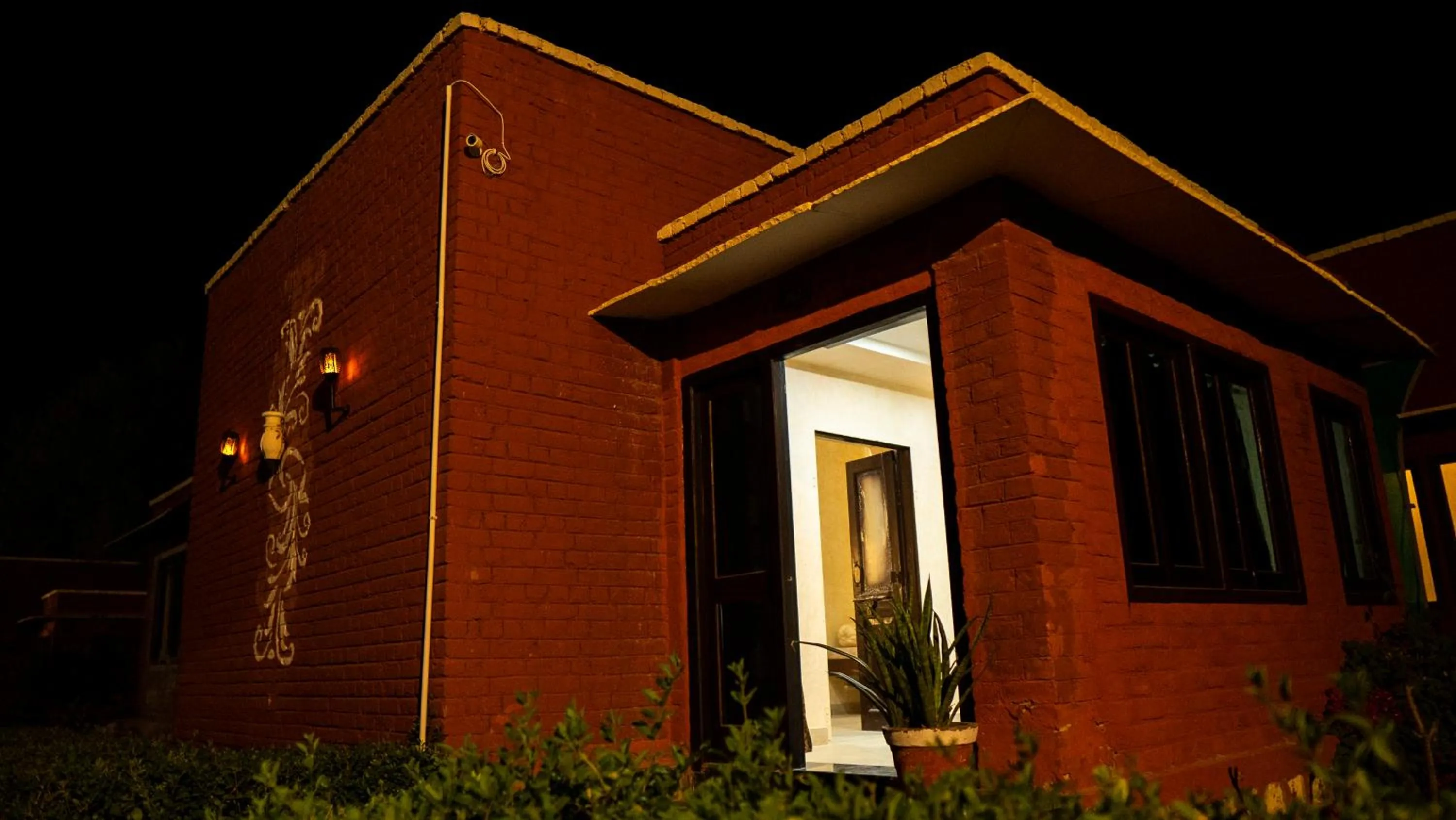 Thar Exotica Hotel & Resorts In Bikaner