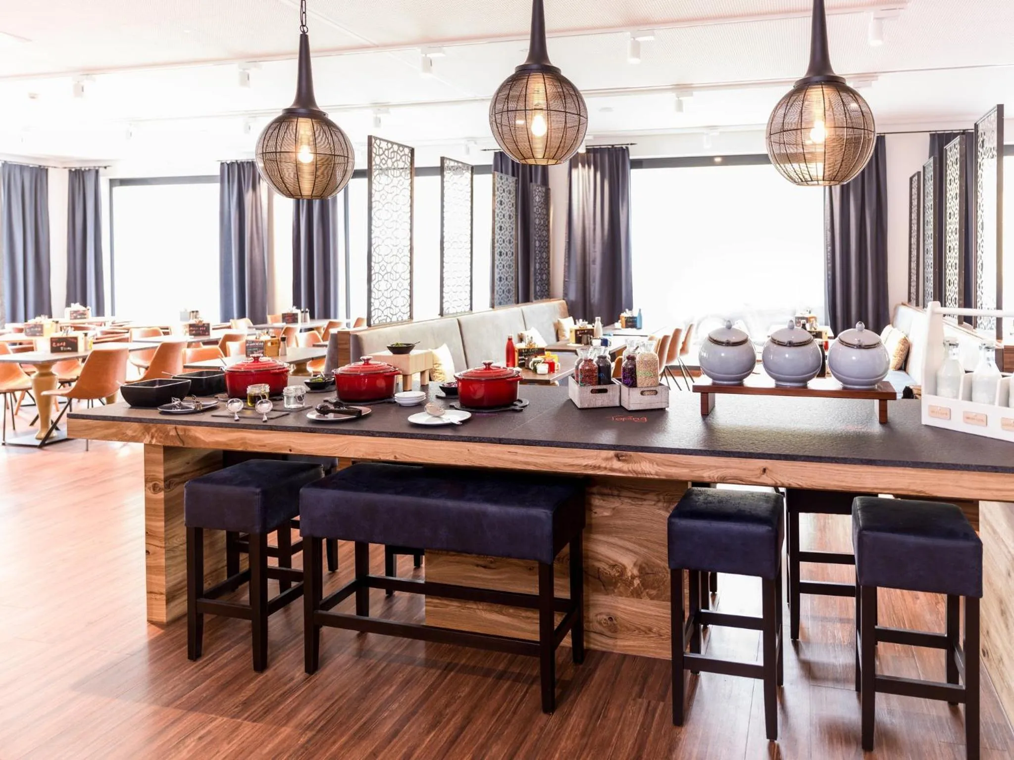 Breakfast in Holiday Inn - the niu, Saddle Fürth by IHG