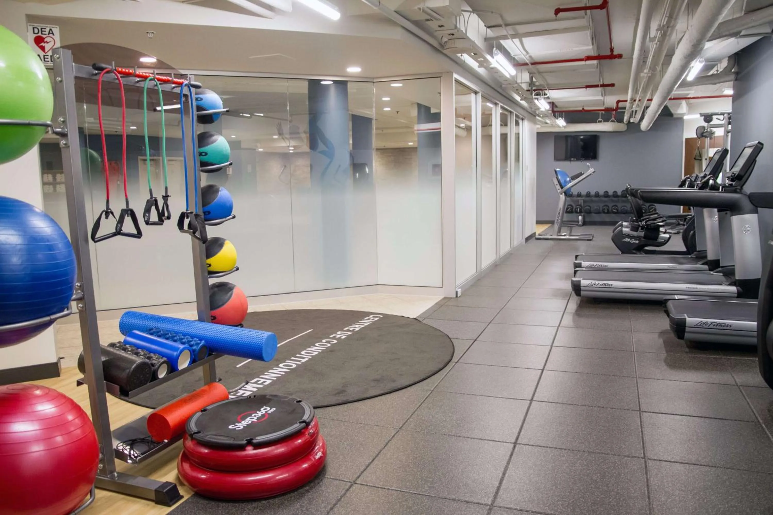 Fitness centre/facilities in Hilton Montreal/Laval