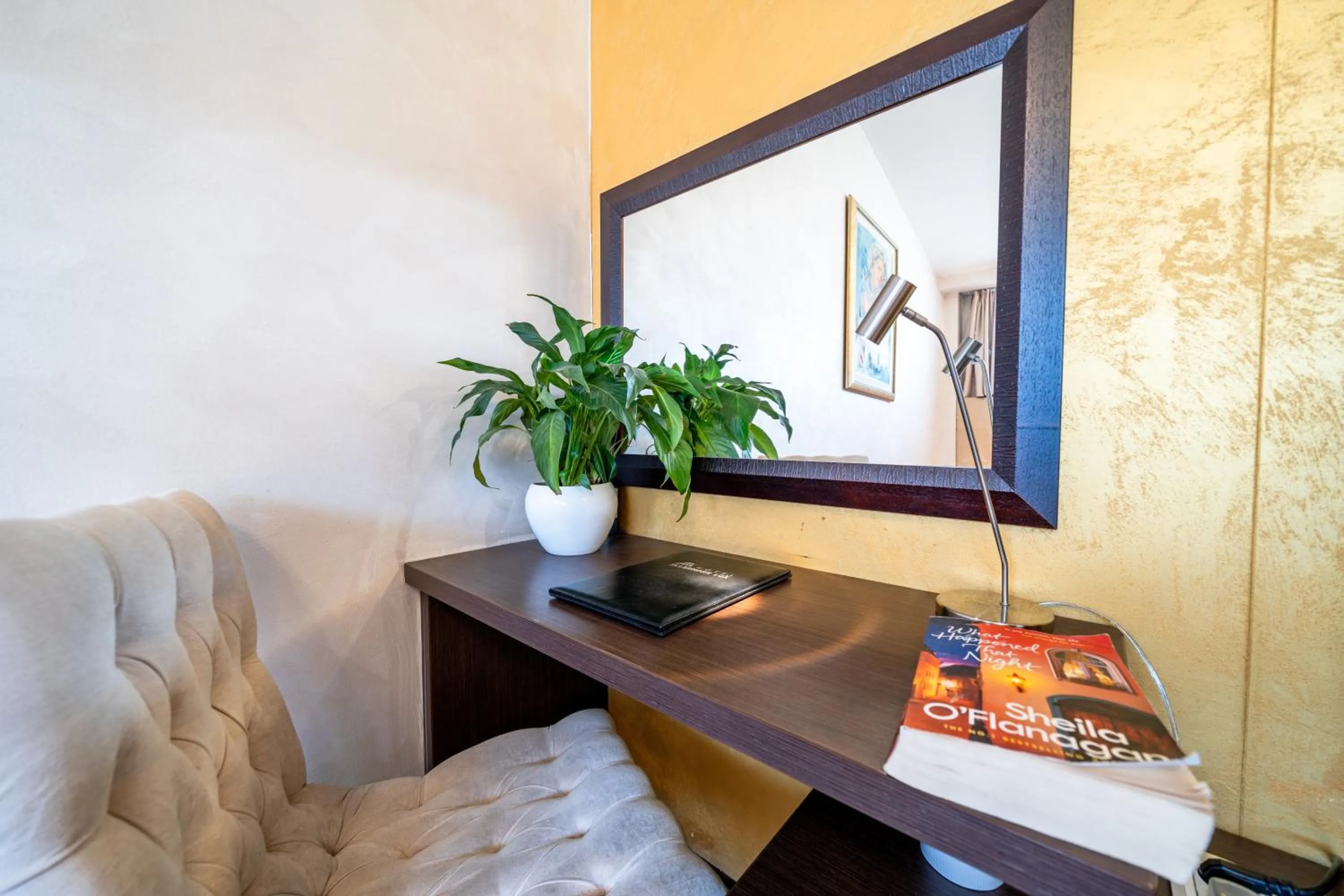 Bedroom in Hotel Alexandar Lux