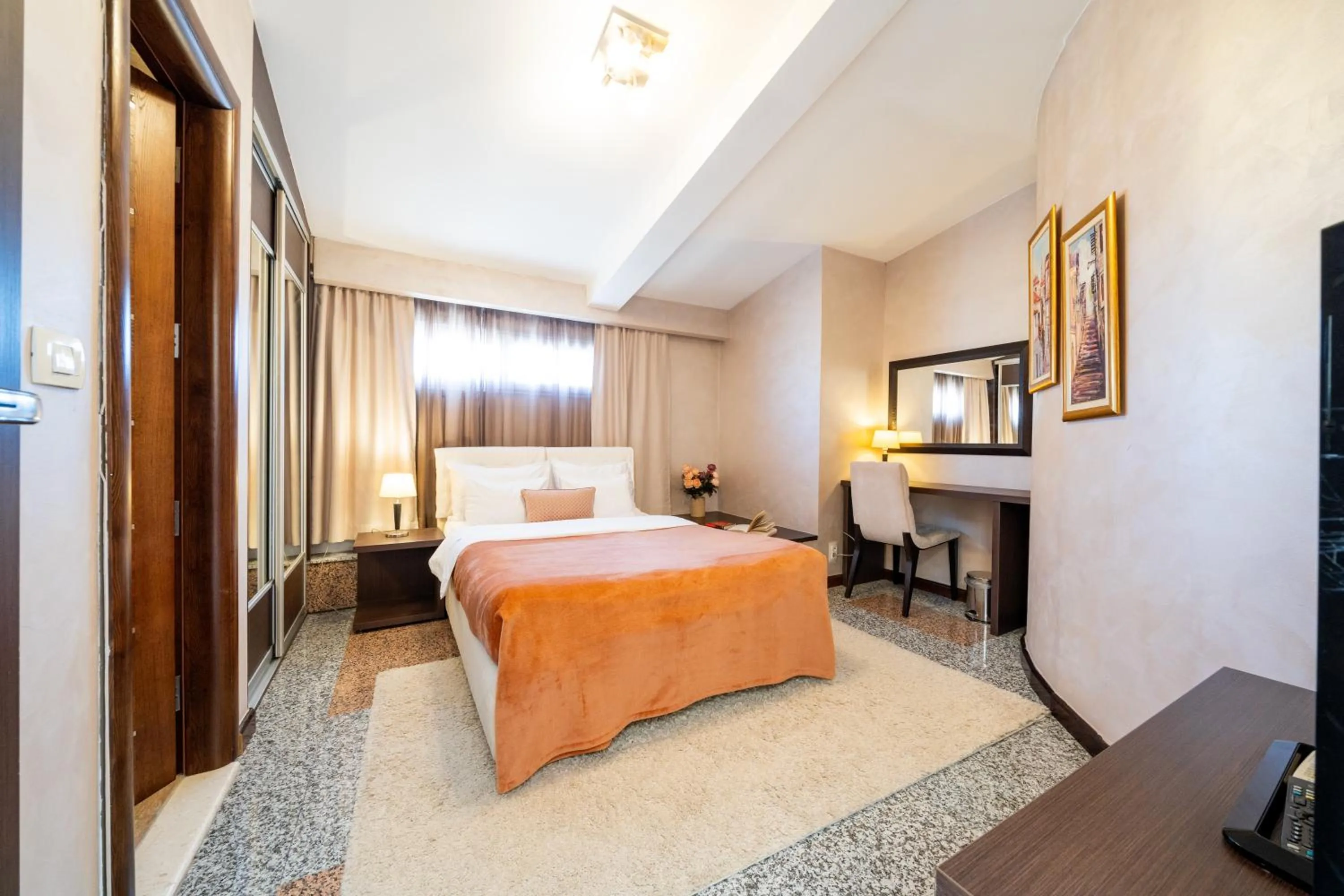 Bed in Hotel Alexandar Lux