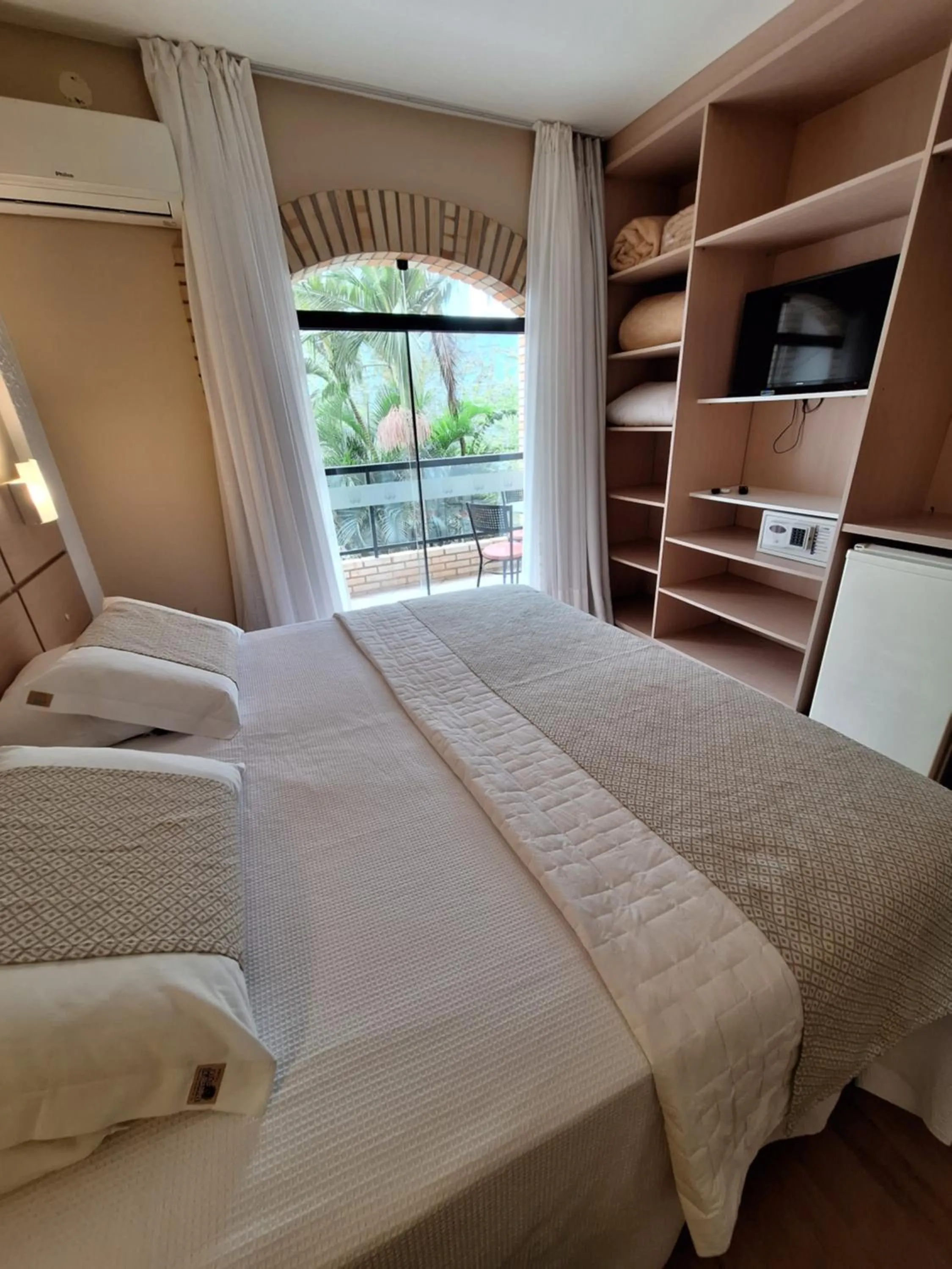 Bed in Hotel Joao de Barro