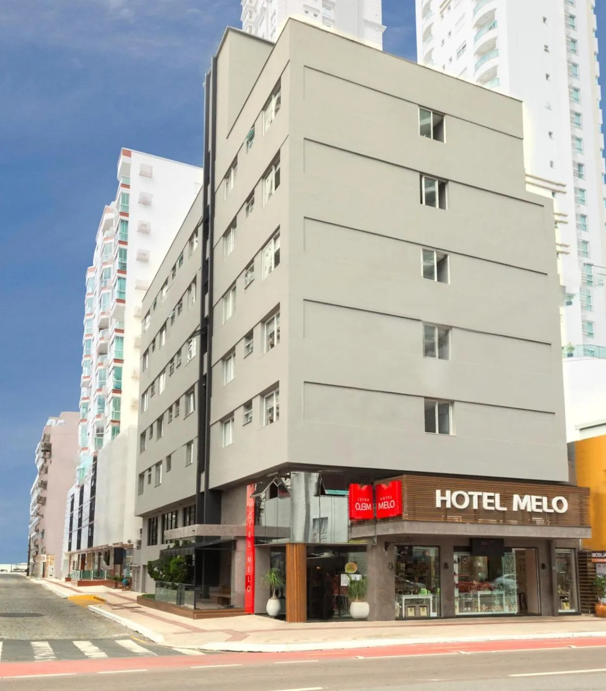 Property building in Hotel Melo