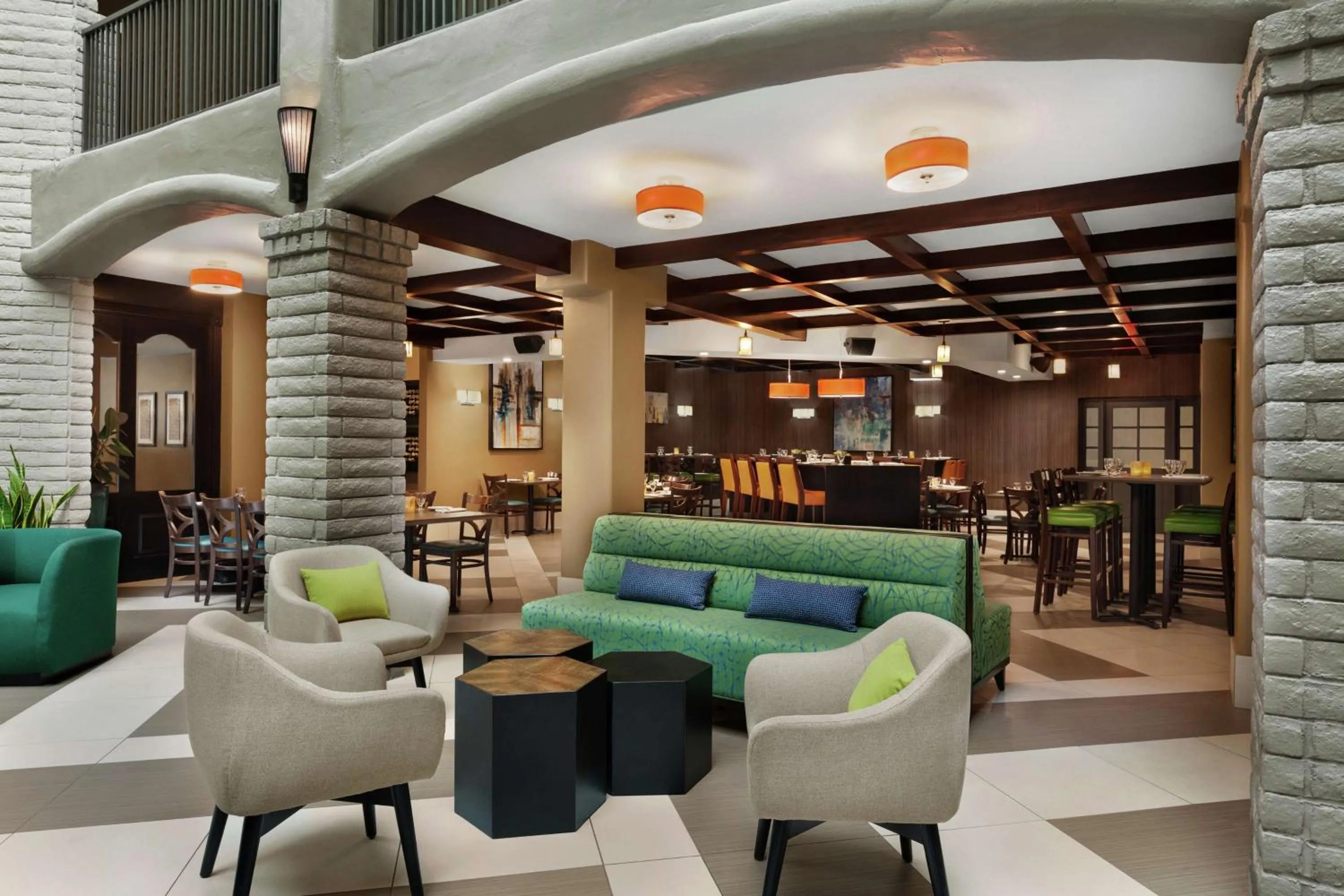 Restaurant/places to eat in Embassy Suites by Hilton Arcadia-Pasadena Area