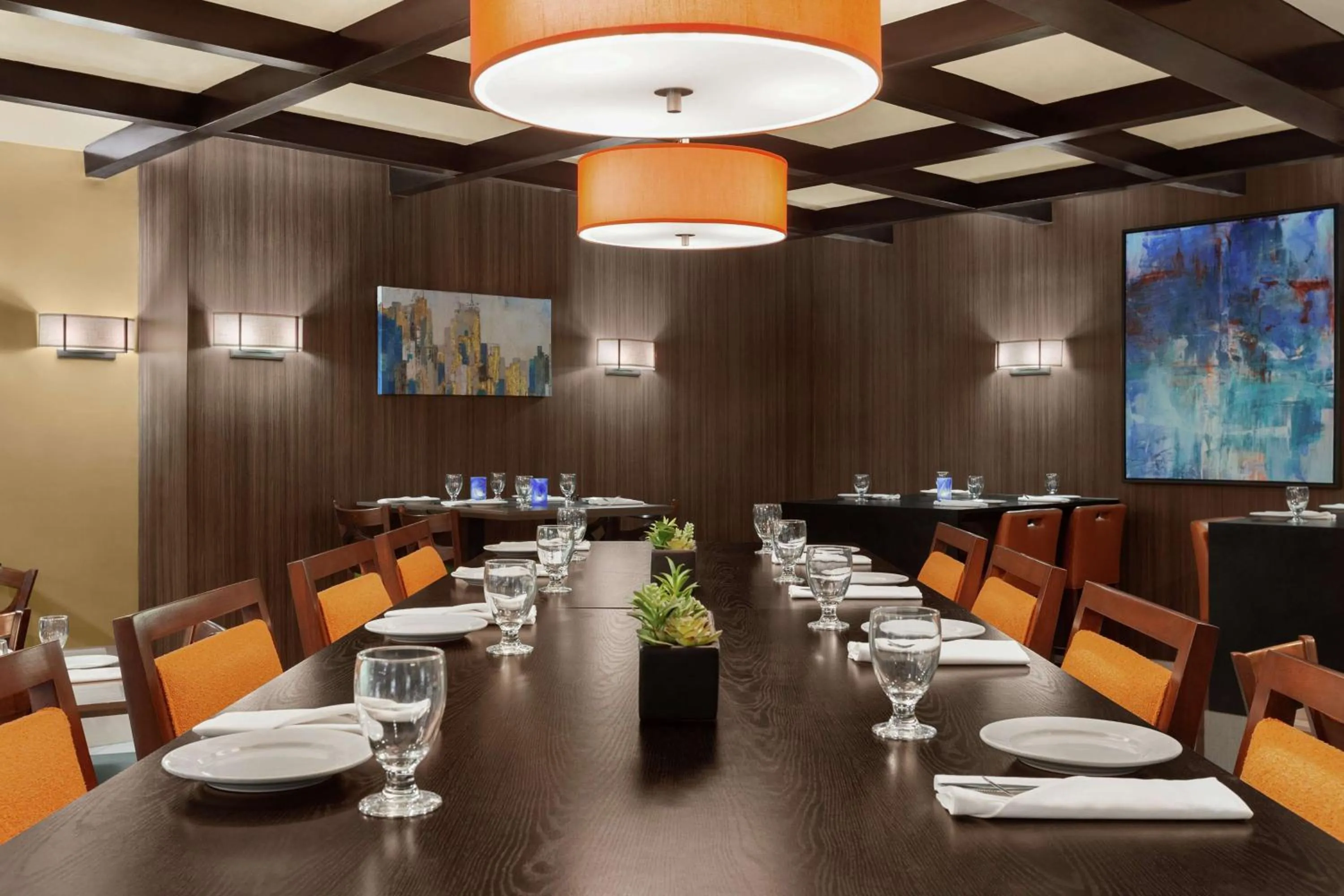 Restaurant/places to eat in Embassy Suites by Hilton Arcadia-Pasadena Area