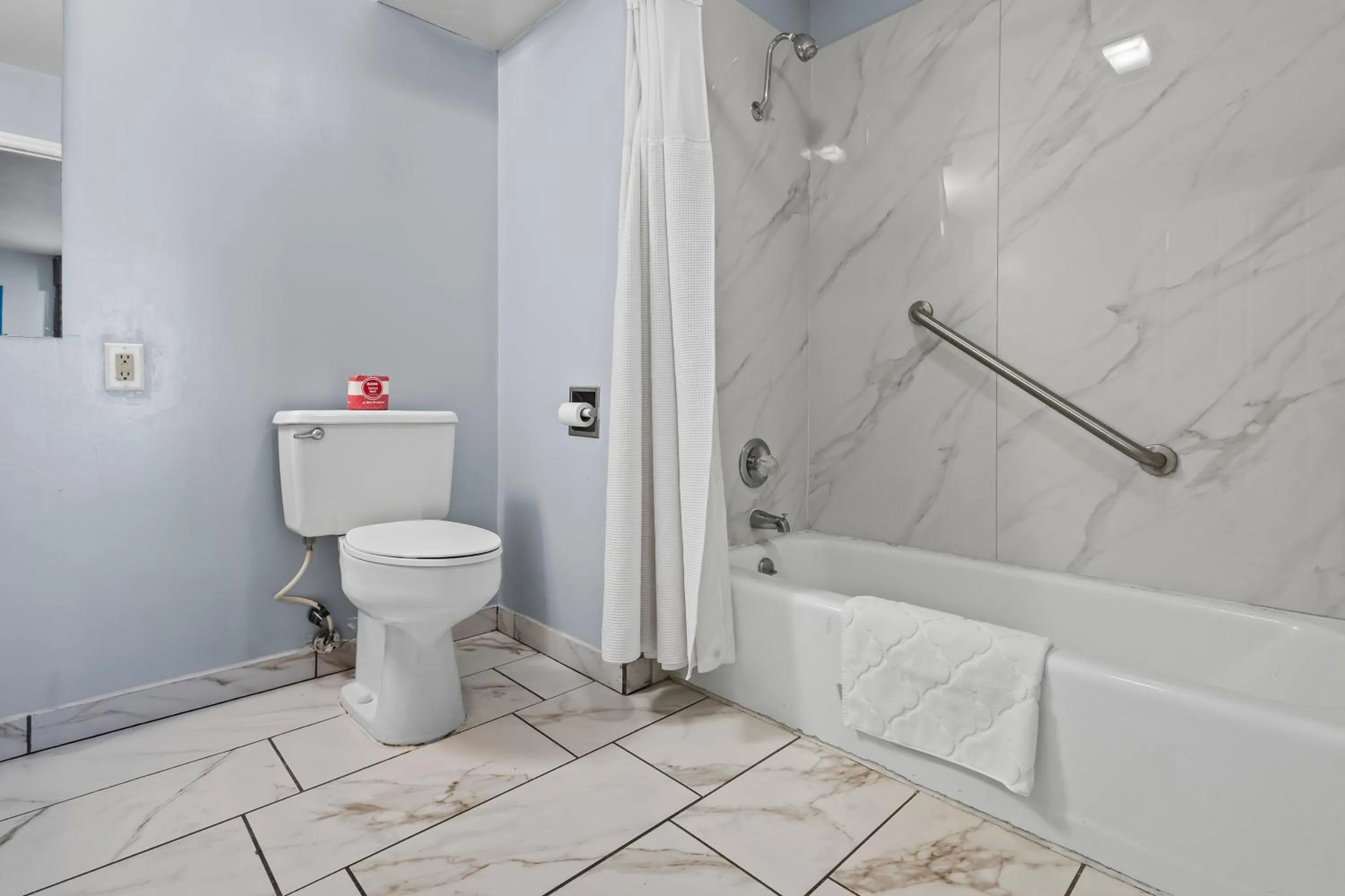 Bathroom in Capital O First Heritage Inn Rantoul IL I 57