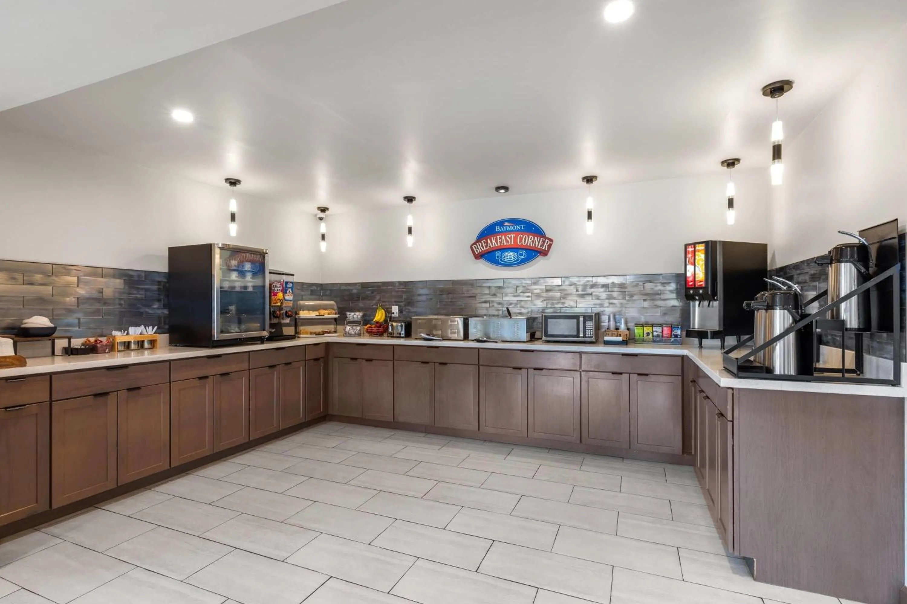 Breakfast in Baymont by Wyndham Dothan