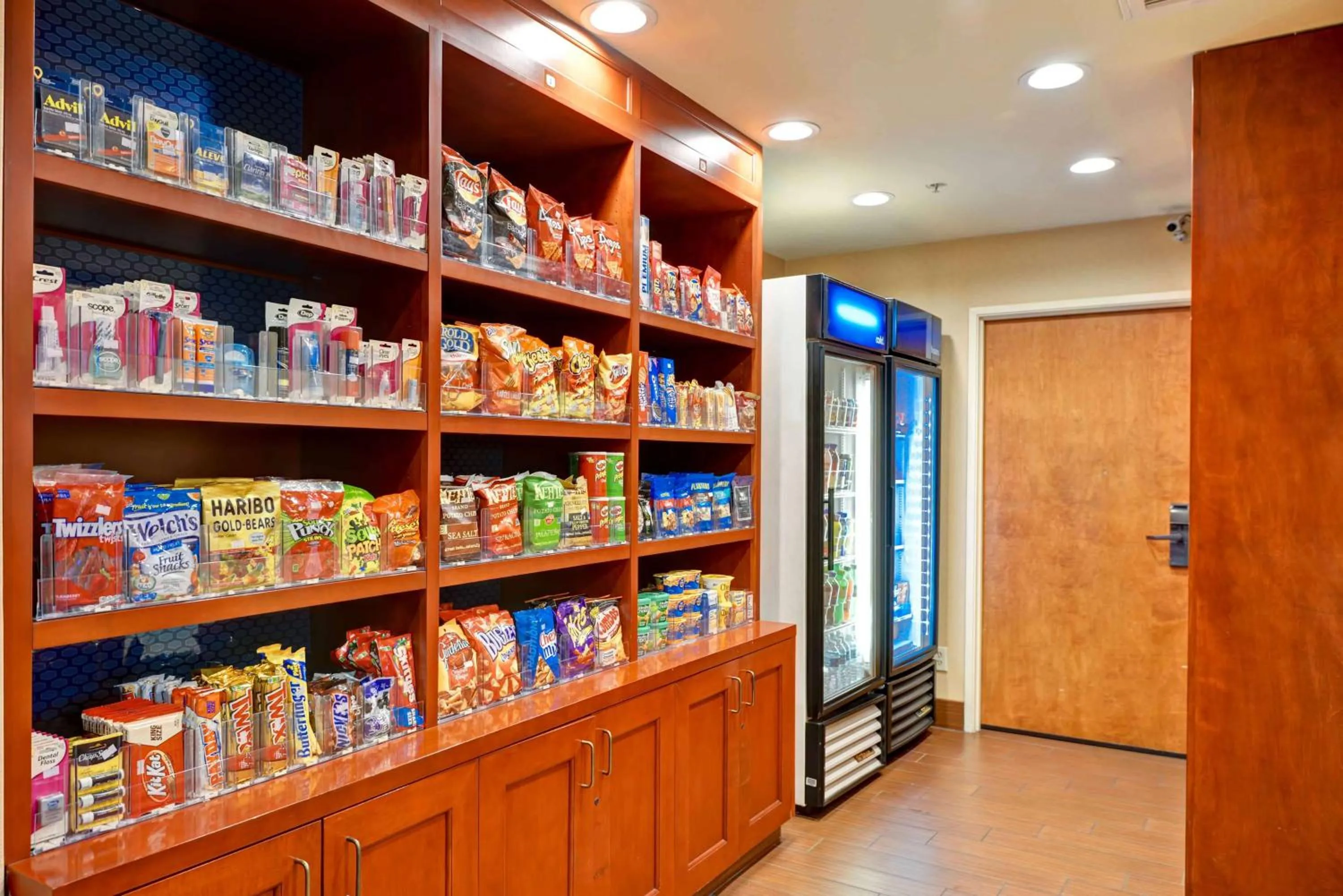 Restaurant/places to eat in Hampton Inn & Suites San Clemente