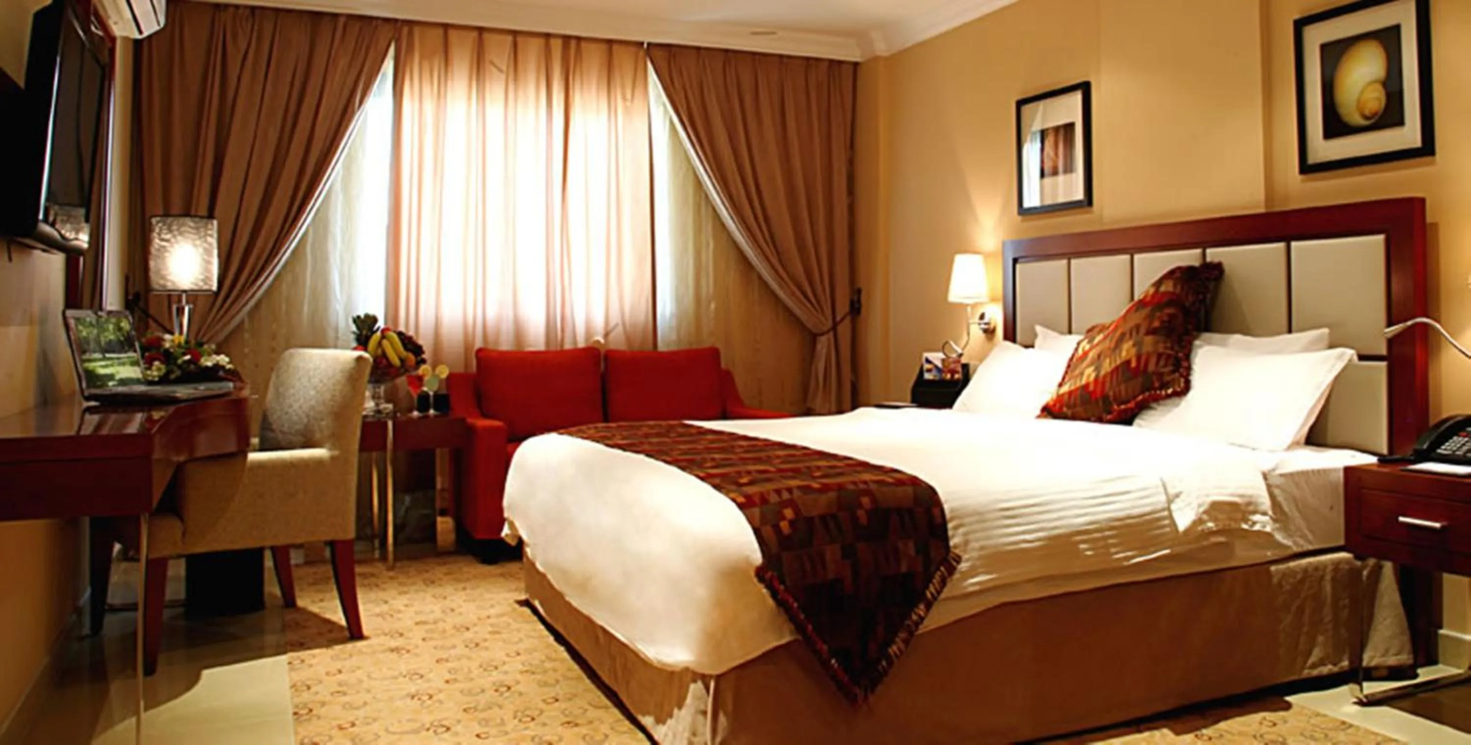 Bed in Coral Jubail Hotel