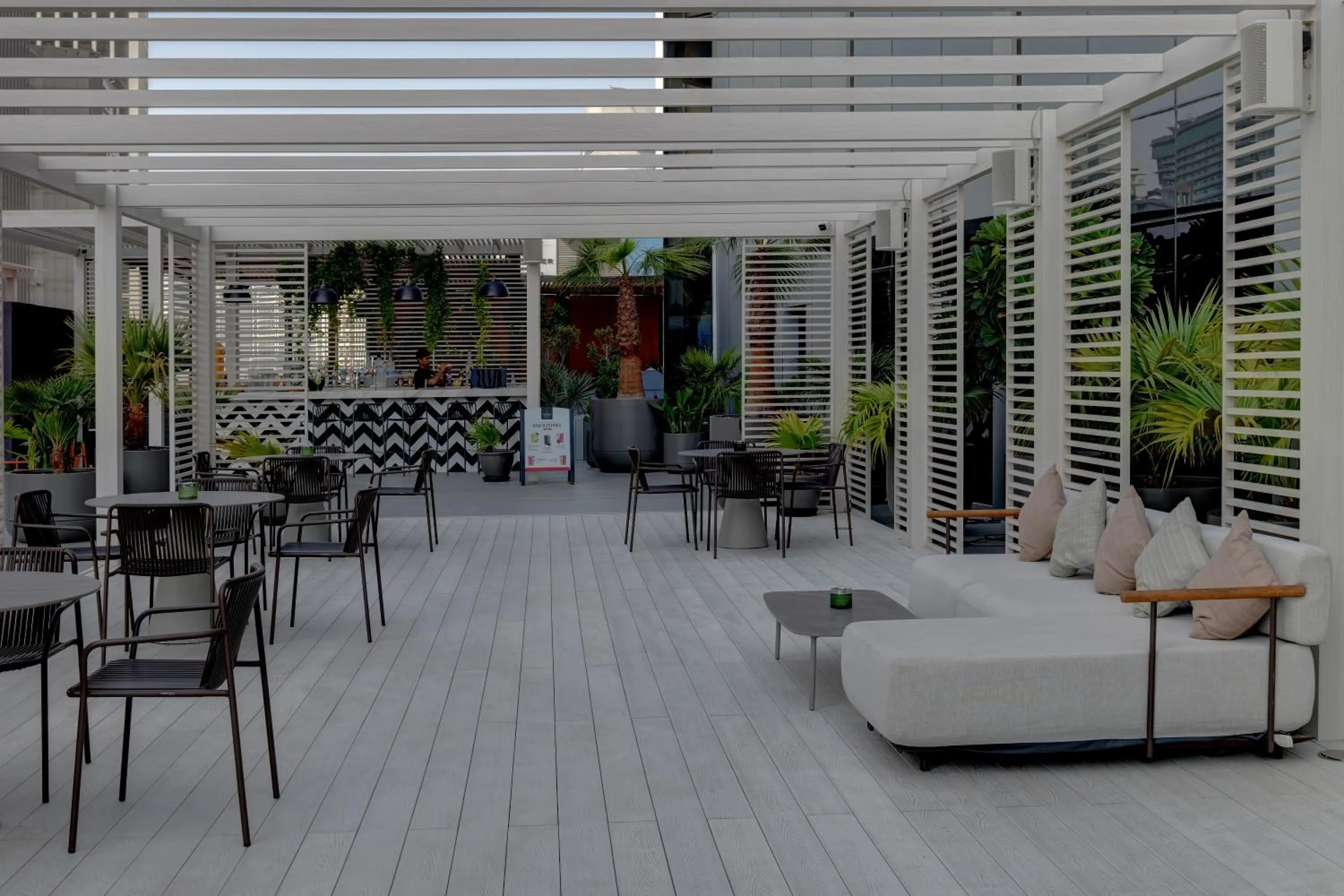 Restaurant/places to eat in Millennium Central Downtown - Dubai