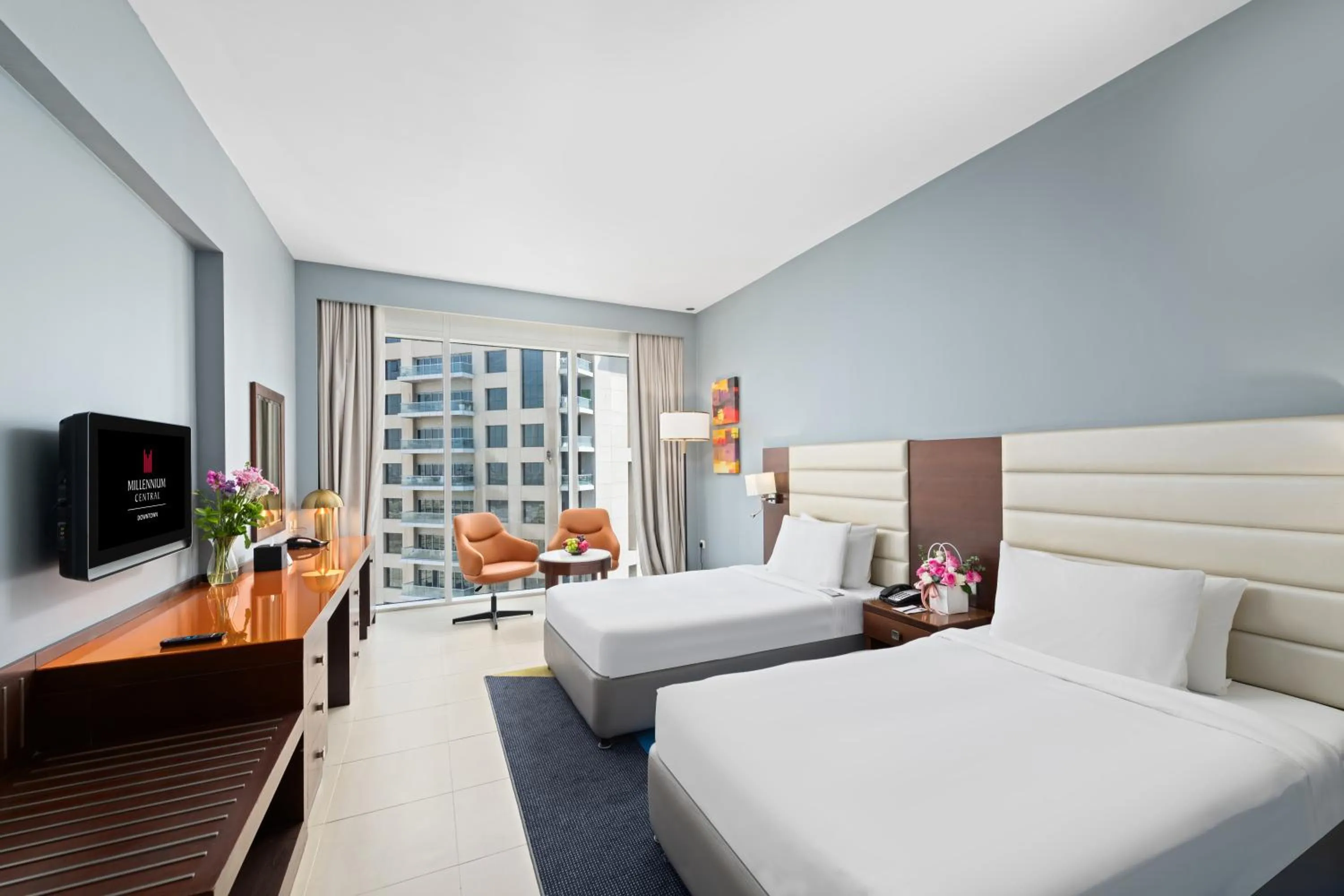 Bedroom, Bed in Millennium Central Downtown - Dubai