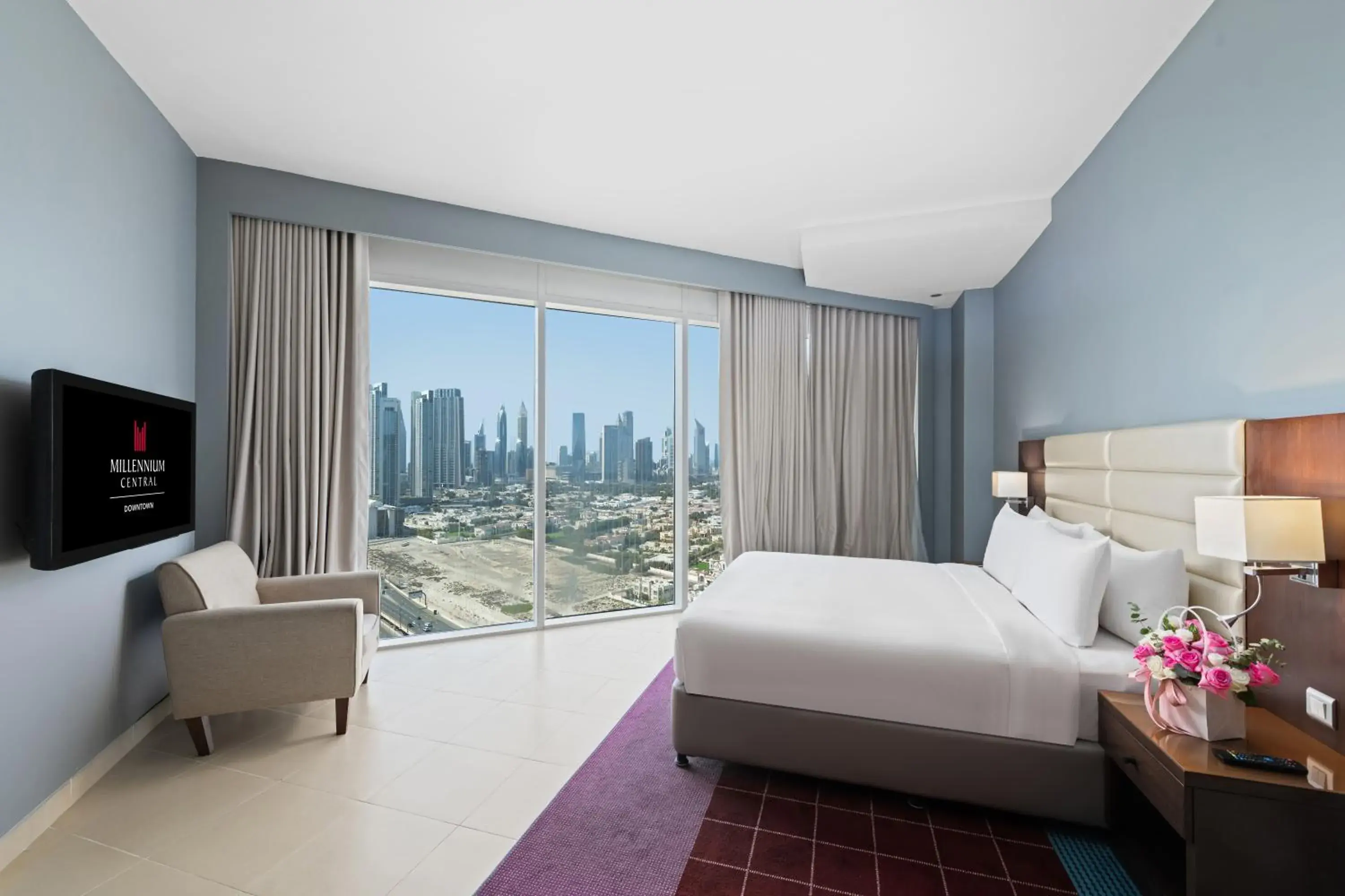 One-Bedroom Suite in Millennium Central Downtown - Dubai One-Bedroom Suite in Millennium Central Downtown - Dubai