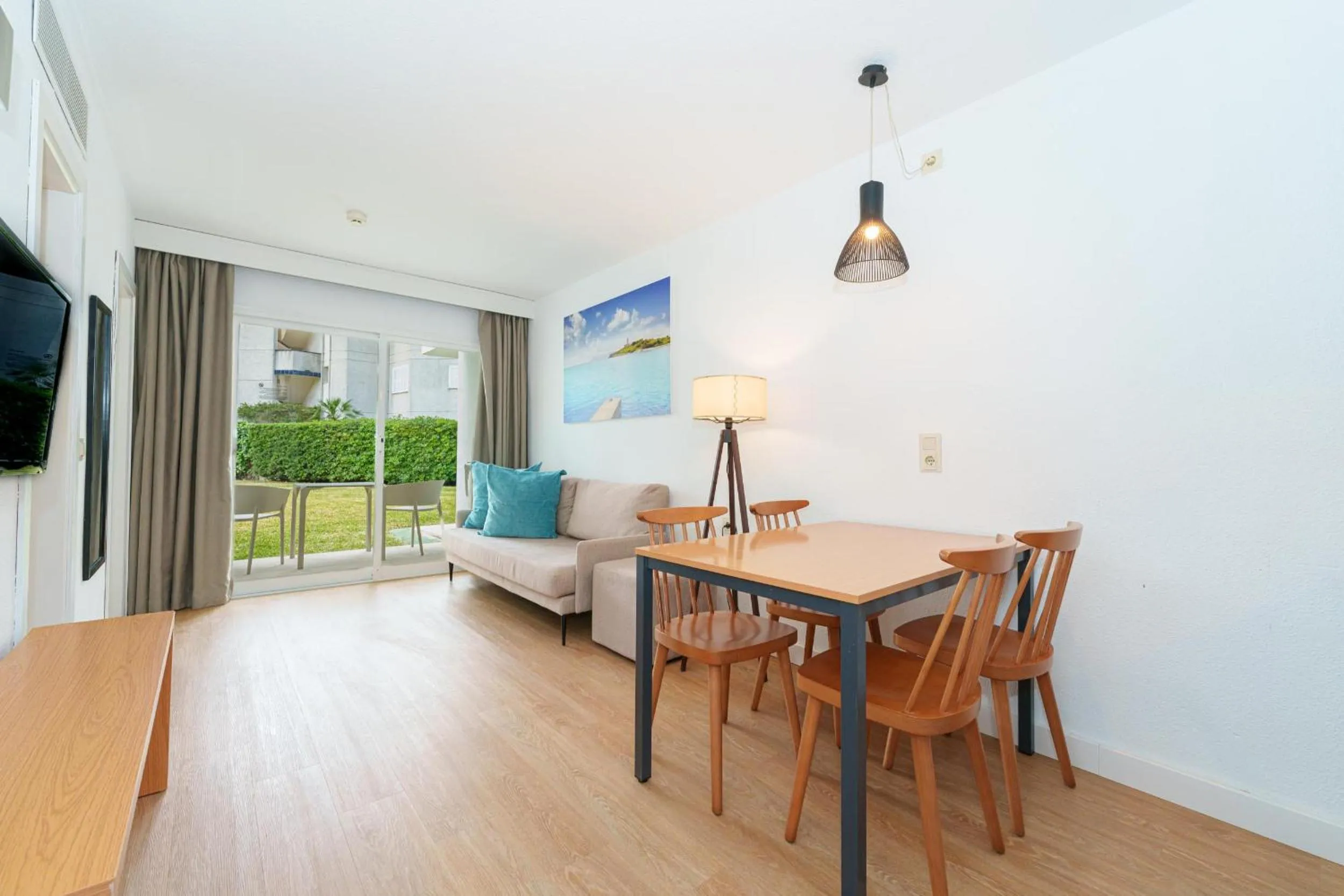 Dining area in Apartamentos Ferrer Lime Playa de Alcudia