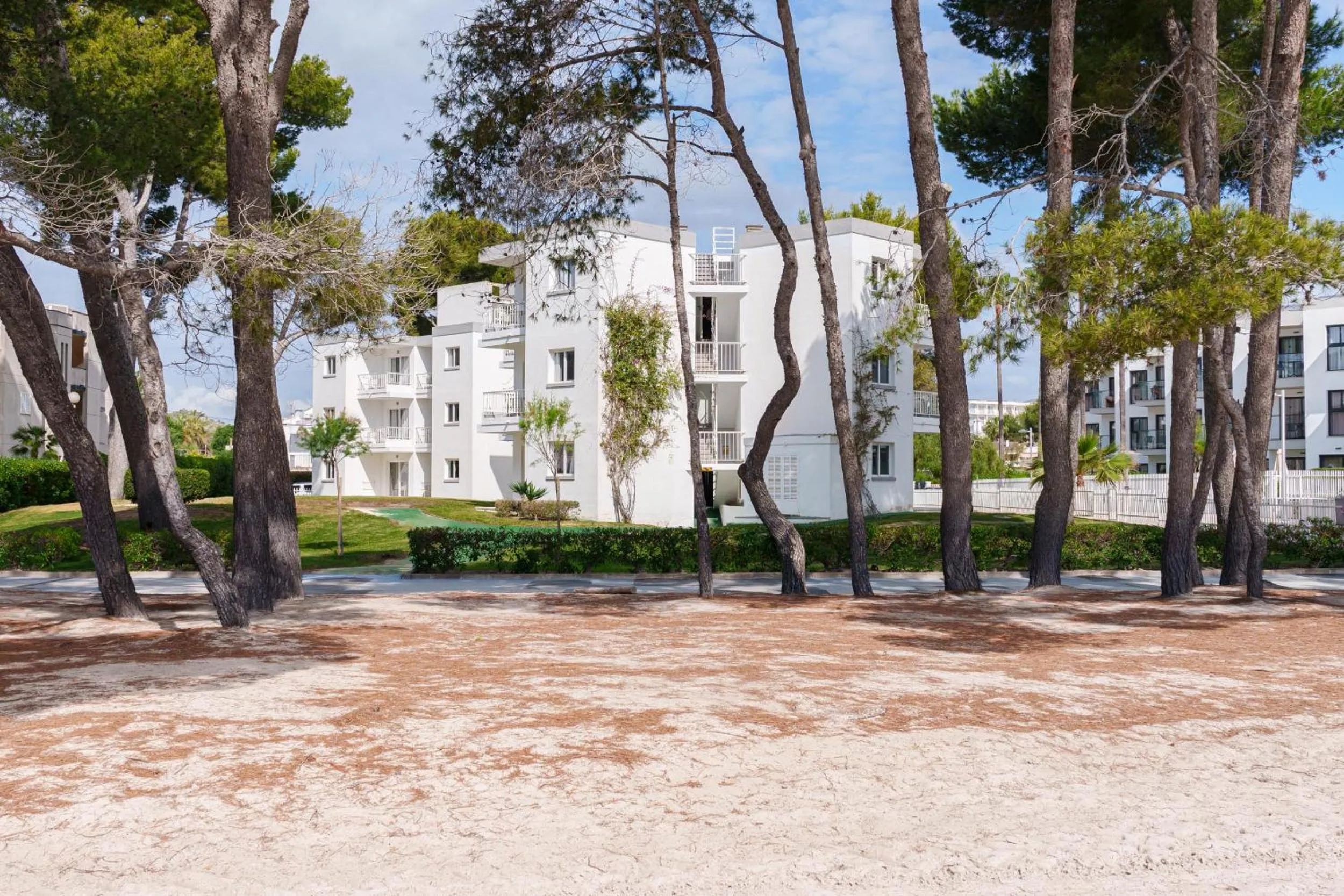 Facade/entrance in Apartamentos Ferrer Lime Playa de Alcudia