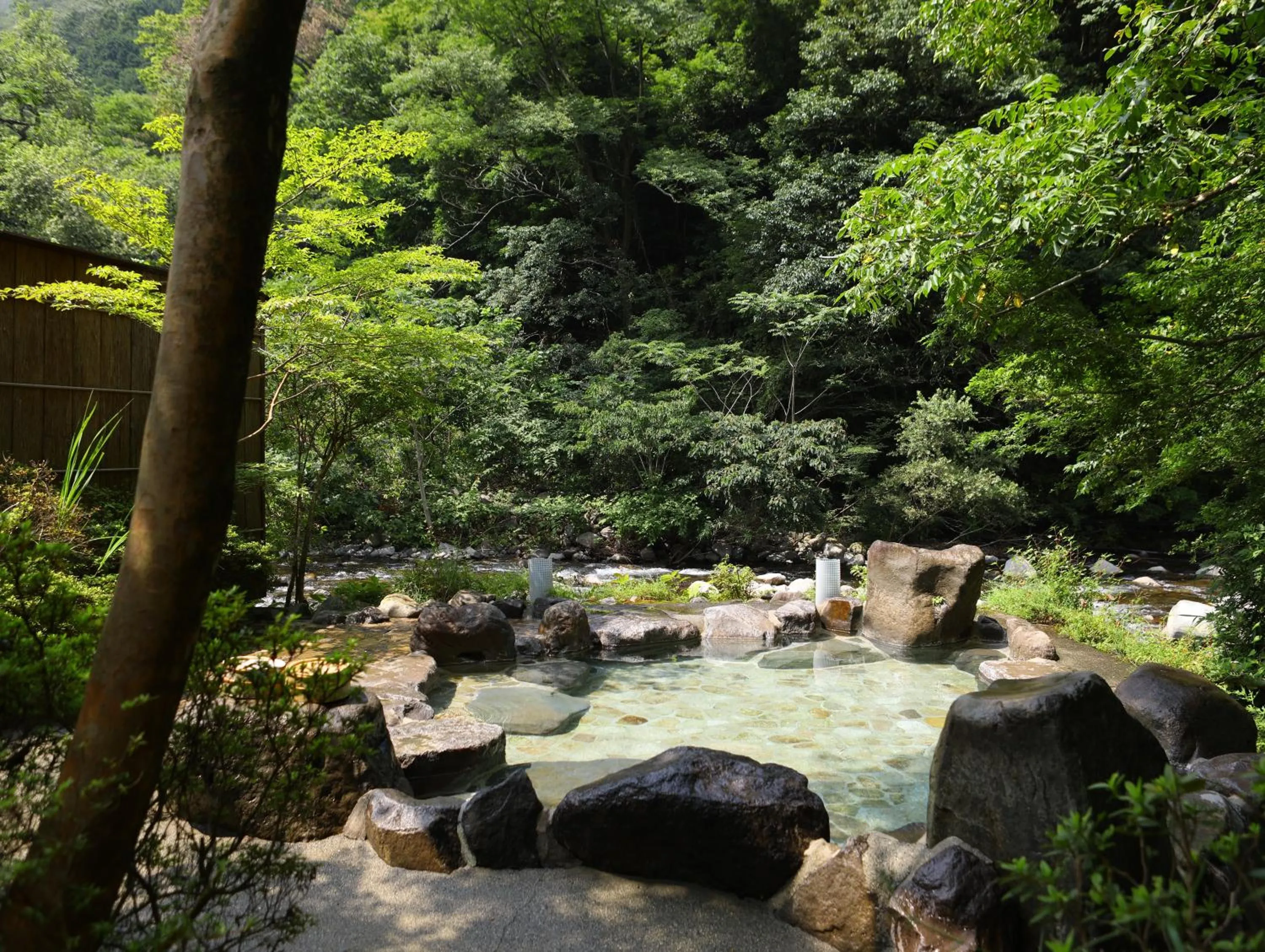 Open Air Bath in Ryokan Kijitei Hoeiso
