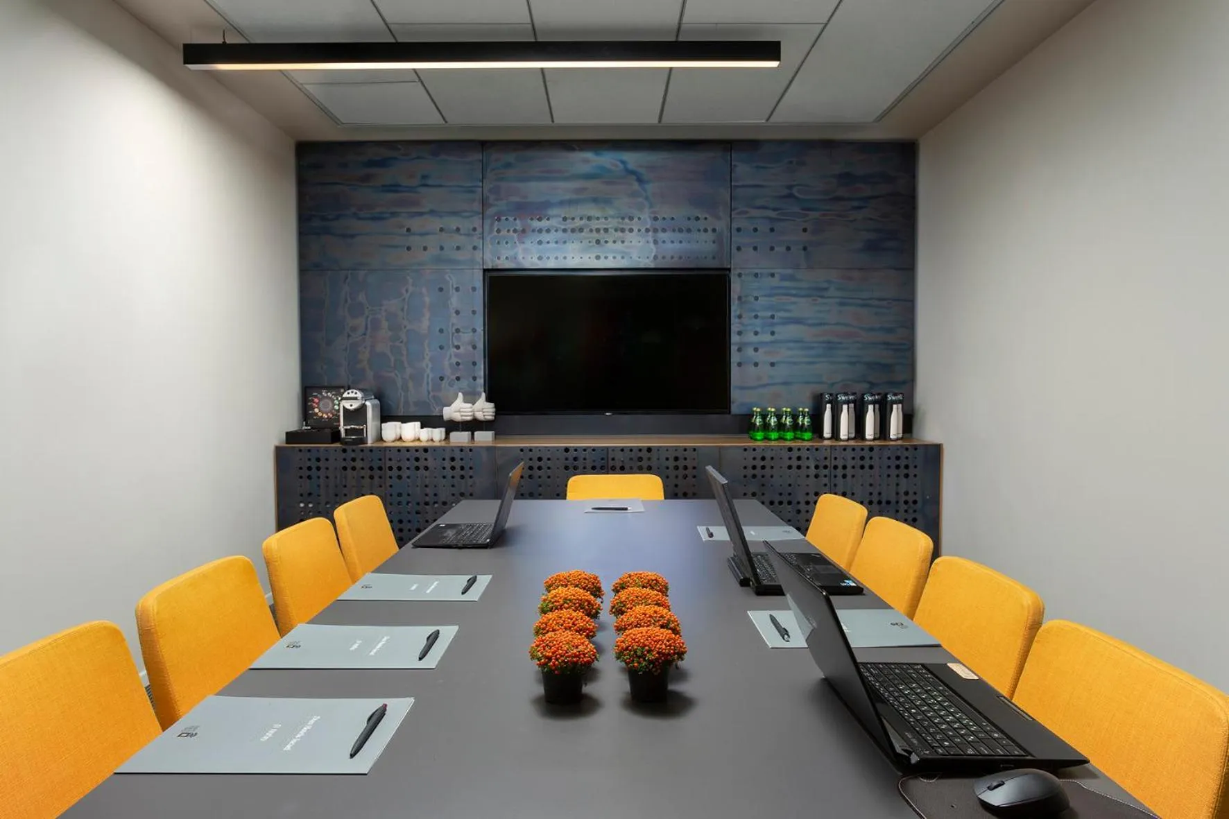 Meeting/conference room in Link Hotel & Hub By Dan Hotels