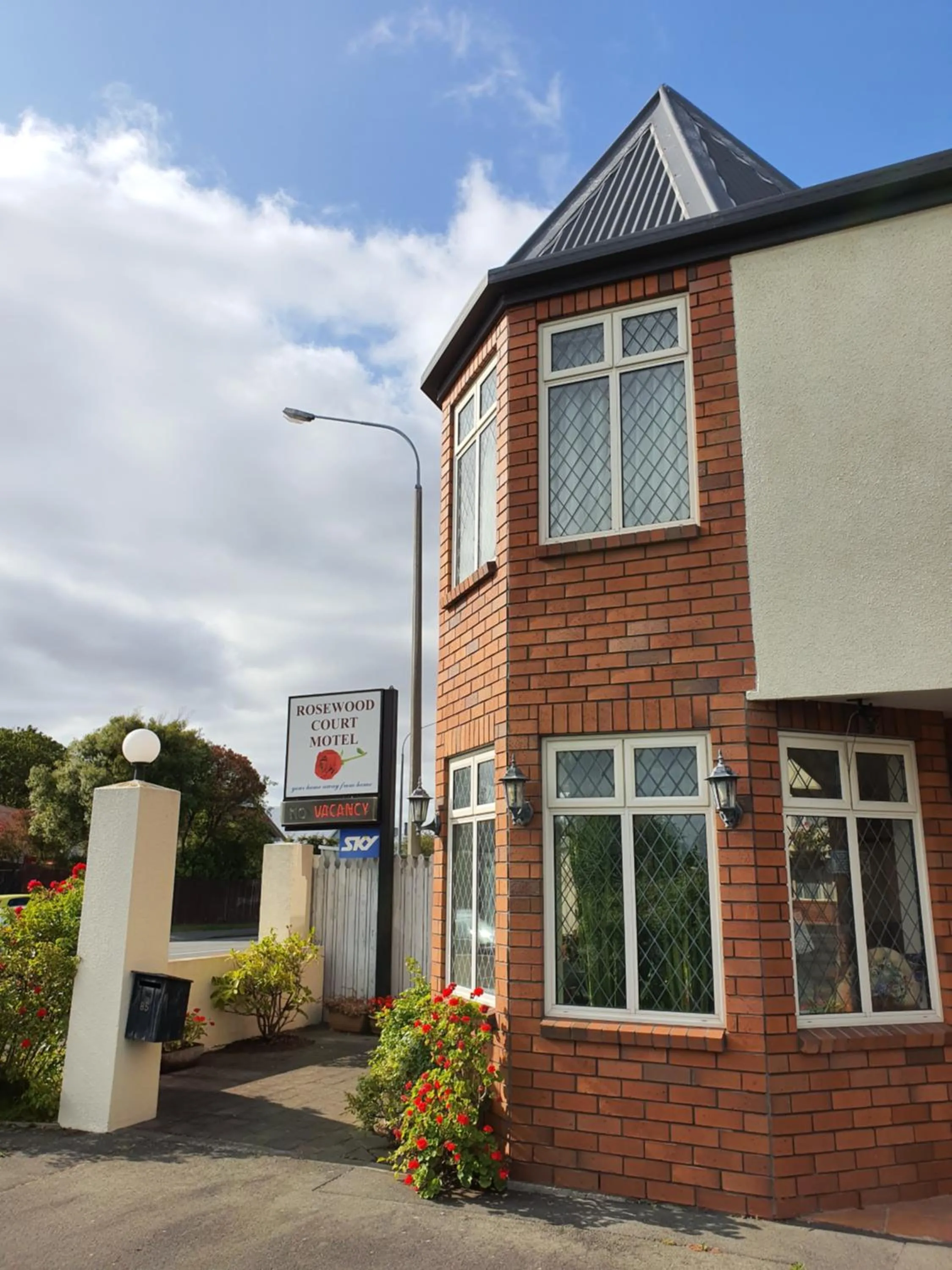 Property building in Rosewood Court Motel