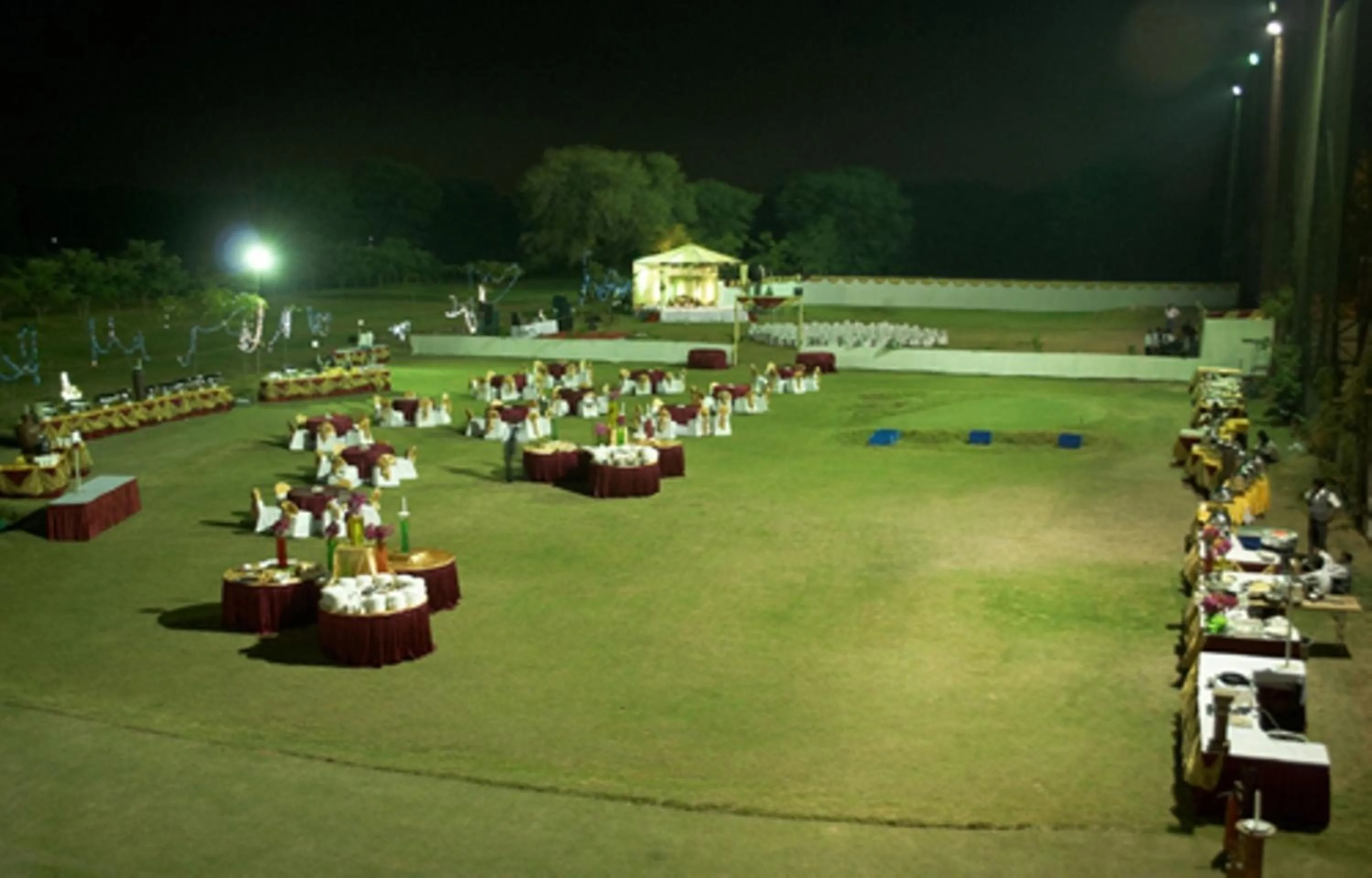 Night in Cambay Sapphire, Gandhinagar