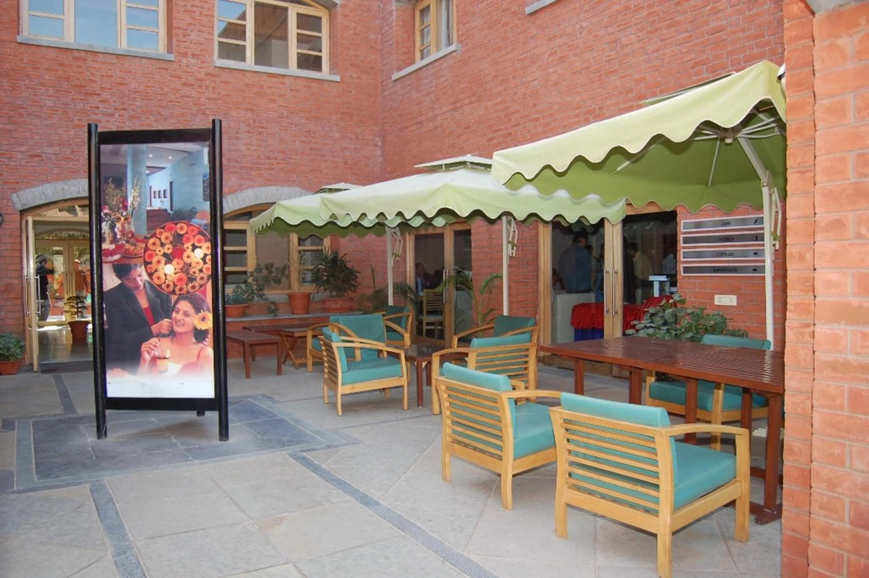 Area and facilities in Cambay Sapphire, Gandhinagar