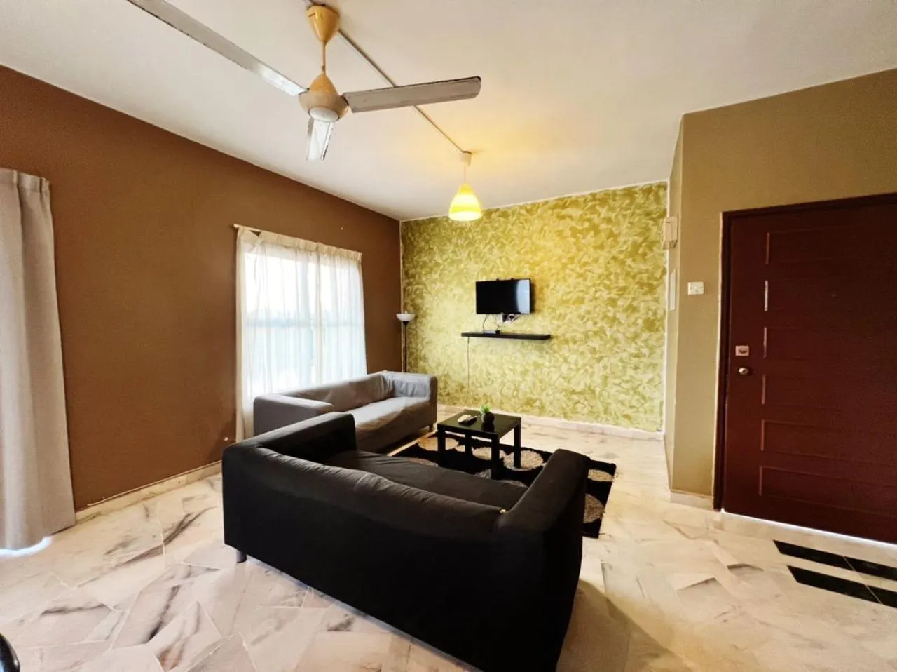 Living room in Maya Apartment Bay View Villas