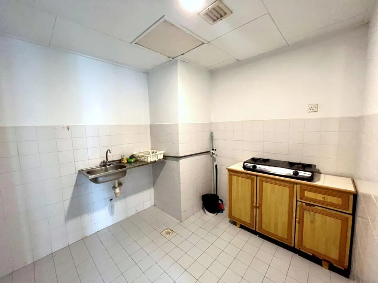 Kitchen or kitchenette in Maya Apartment Bay View Villas