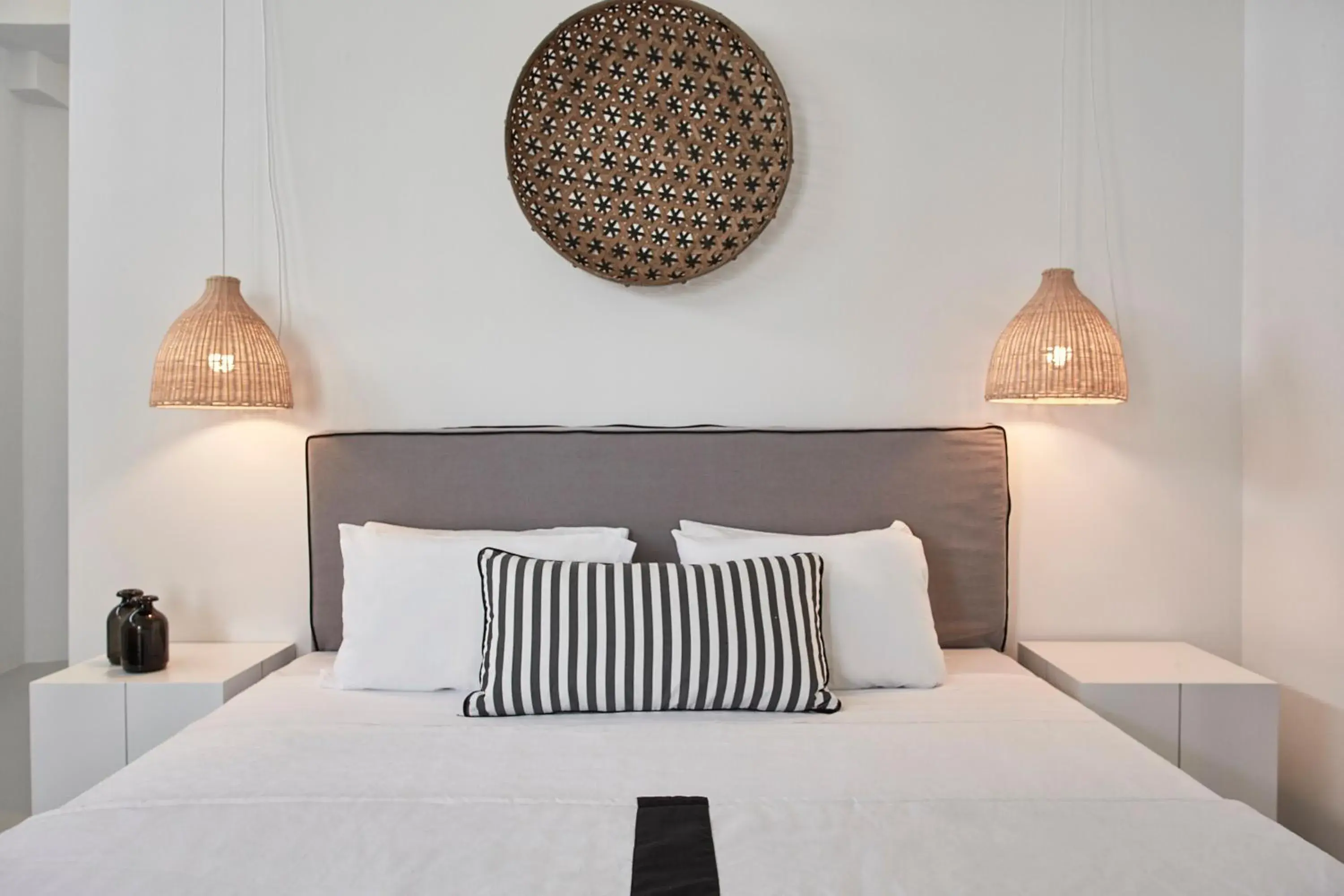 Premium Double Room in Mr. and Mrs. White Tinos Premium Double Room in Mr. and Mrs. White Tinos