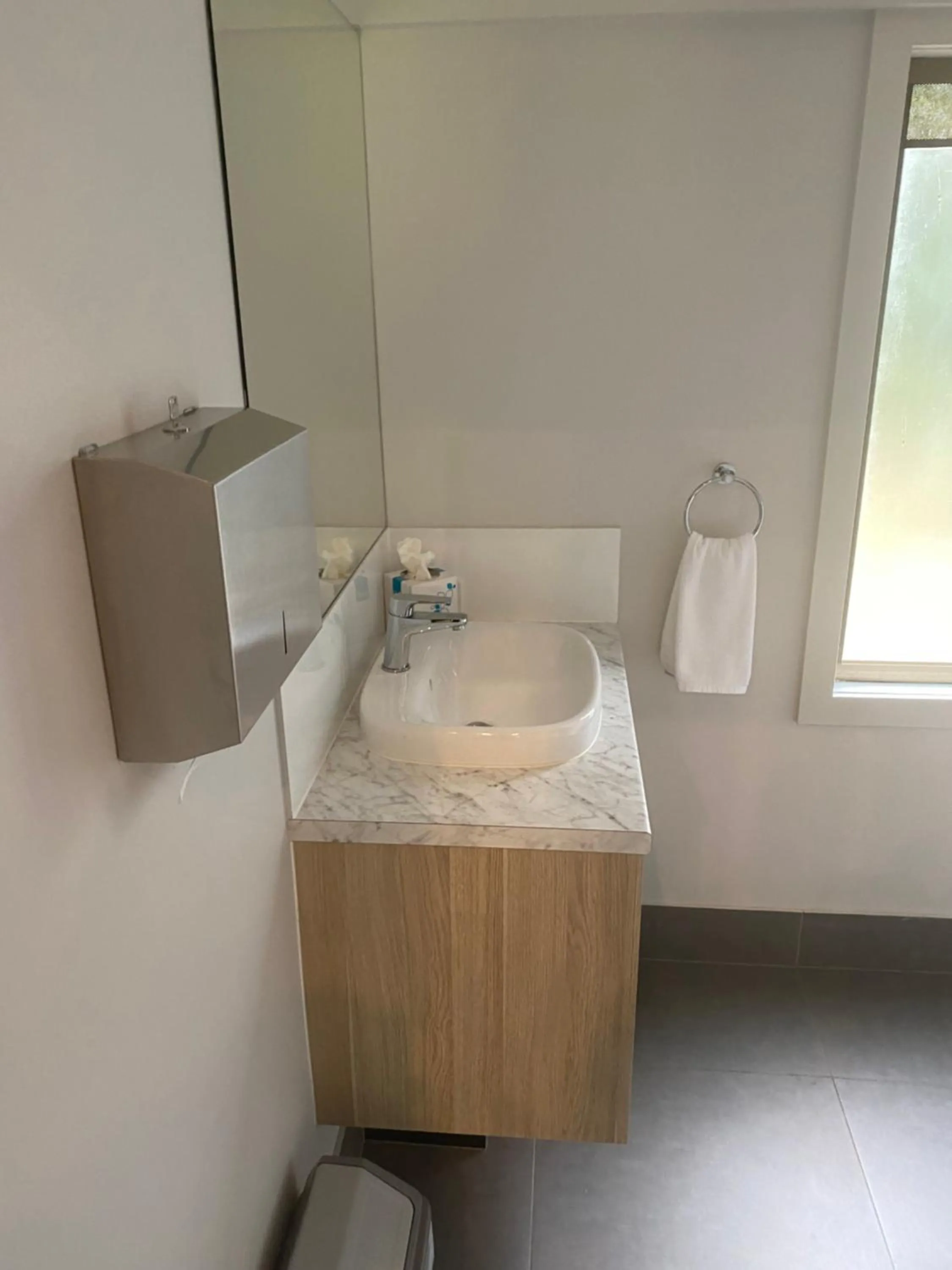 Toilet in Clouds Mapleton