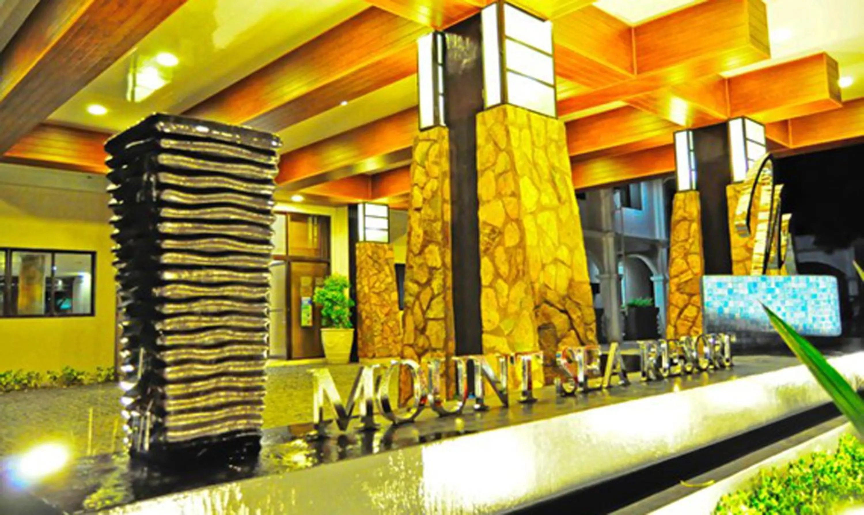 Facade/entrance in Mount Sea Resort