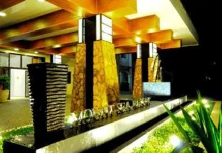 Facade/entrance in Mount Sea Resort