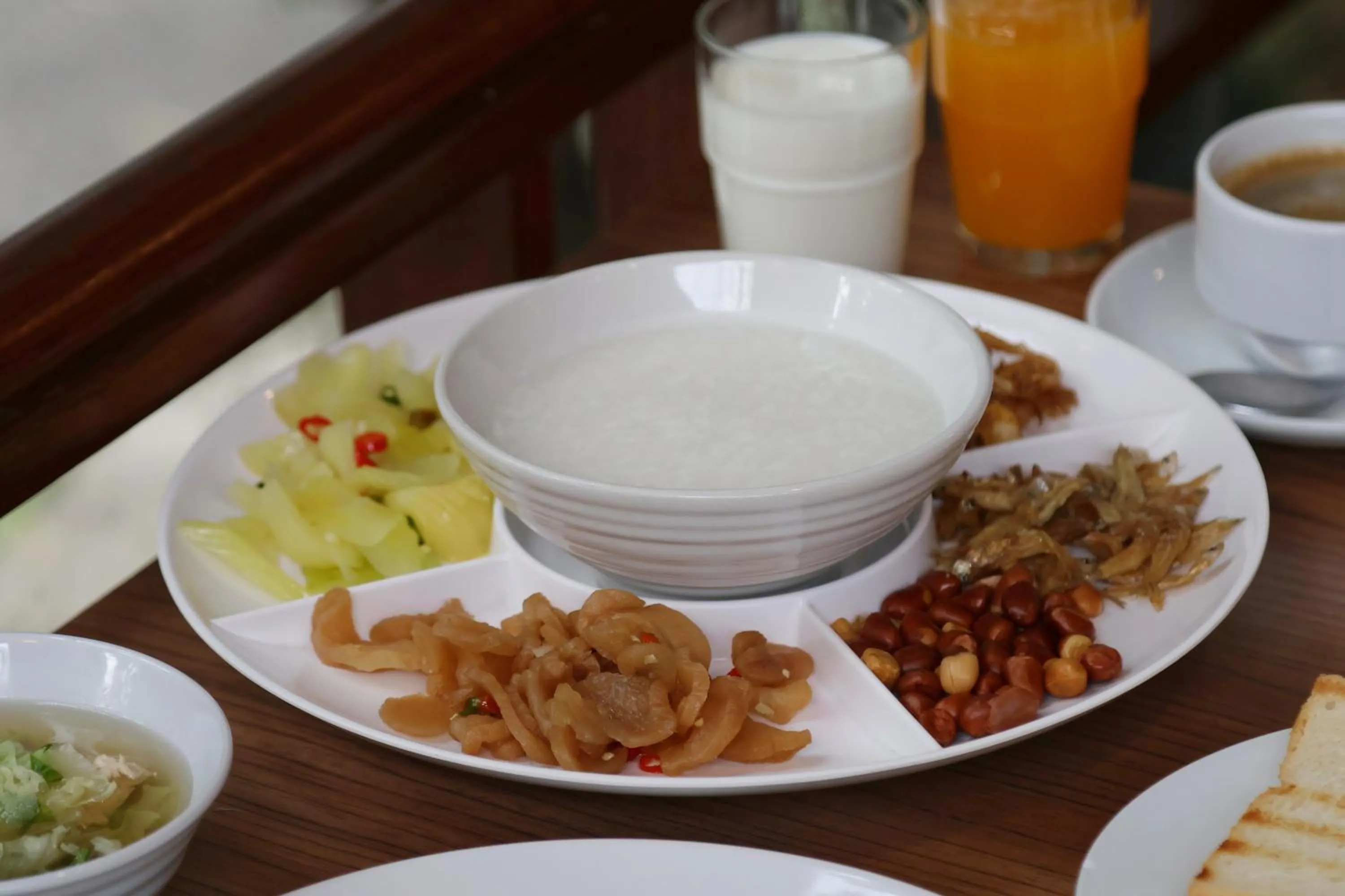 Breakfast in Nonthaburi Palace Hotel