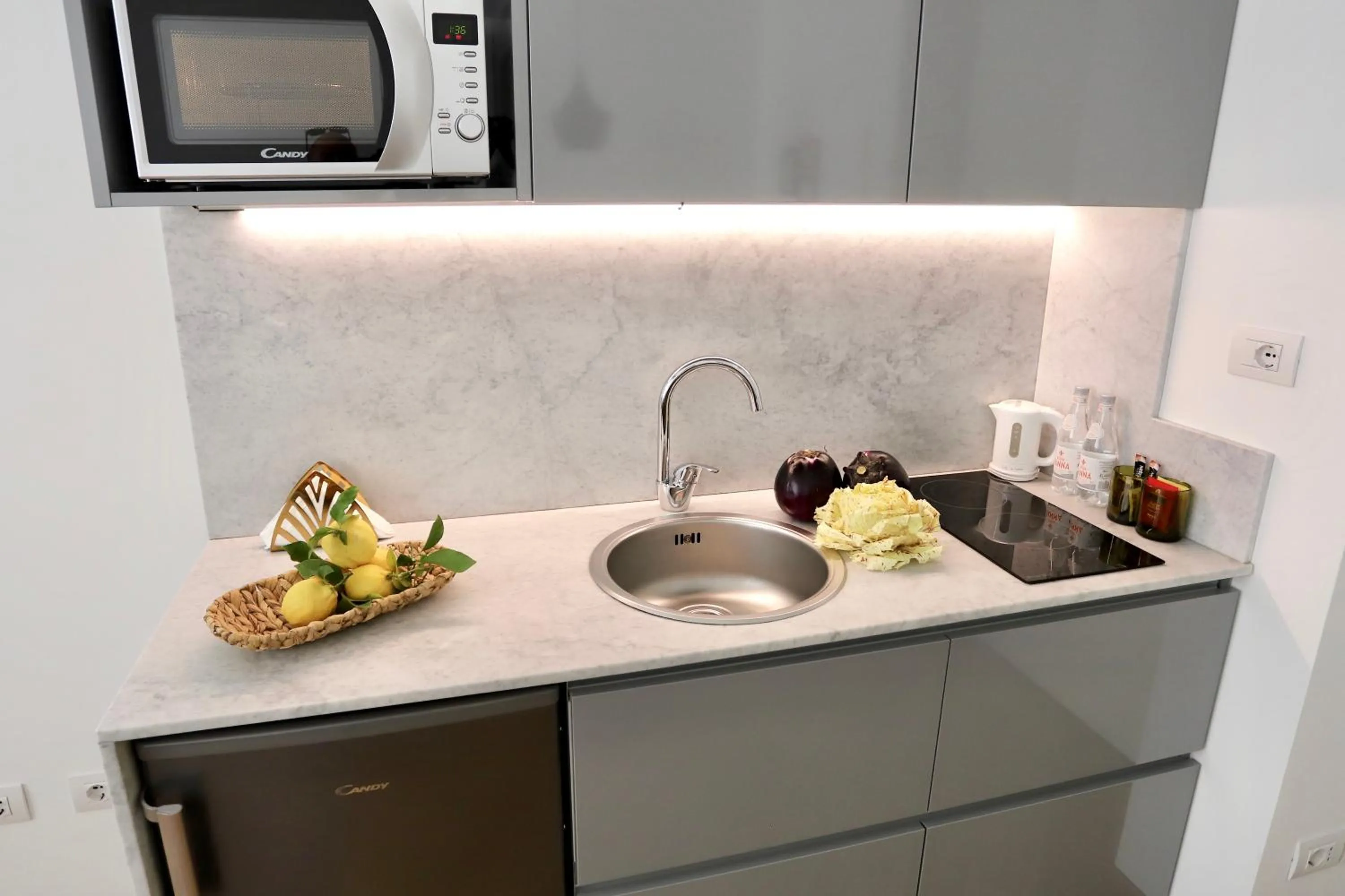 Kitchen or kitchenette in Palazzina B - Contemporary Studio